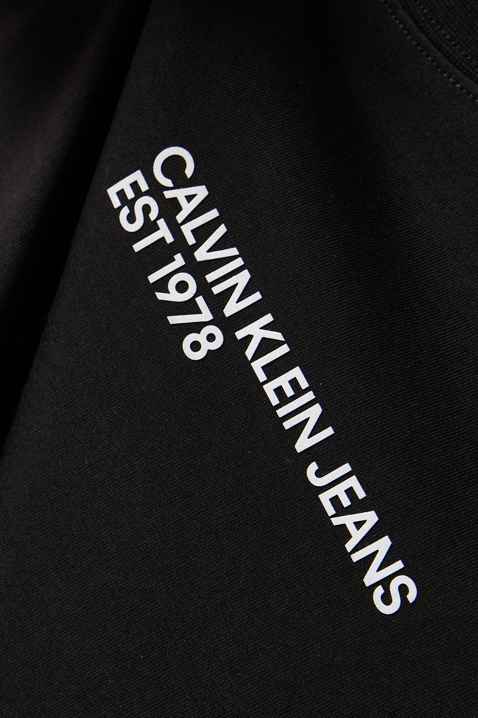 Buy Calvin Klein Jeans Black Spray Box T shirt in Cotton for Men