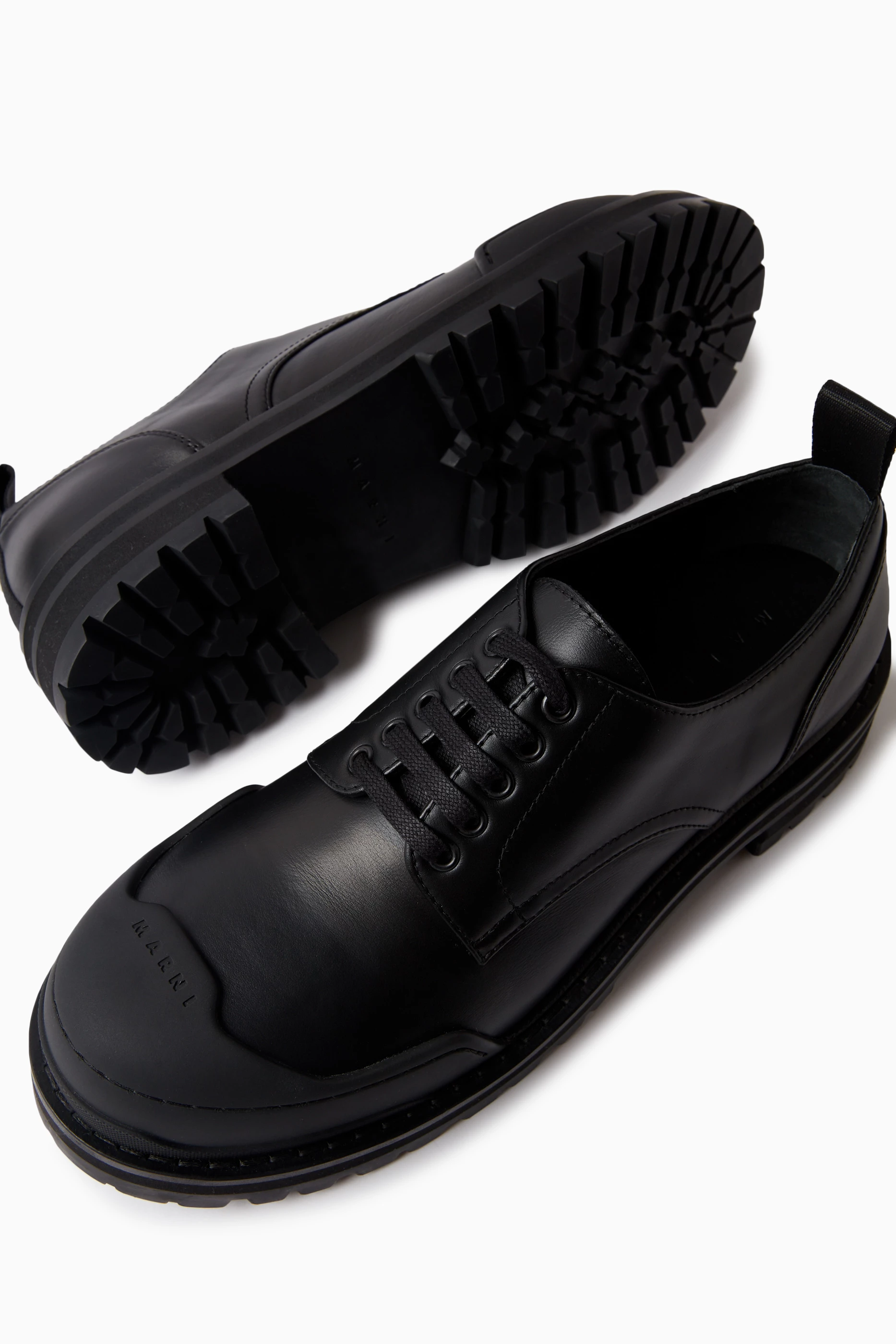 Black 2025 derby shoes