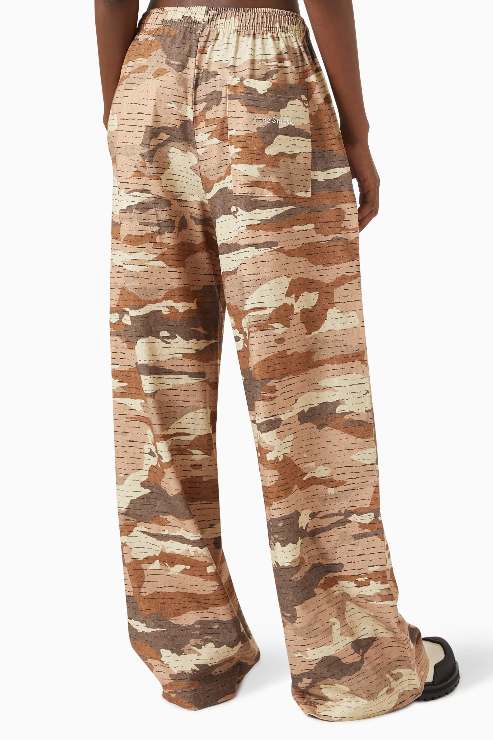 Camo sweats for women outlet