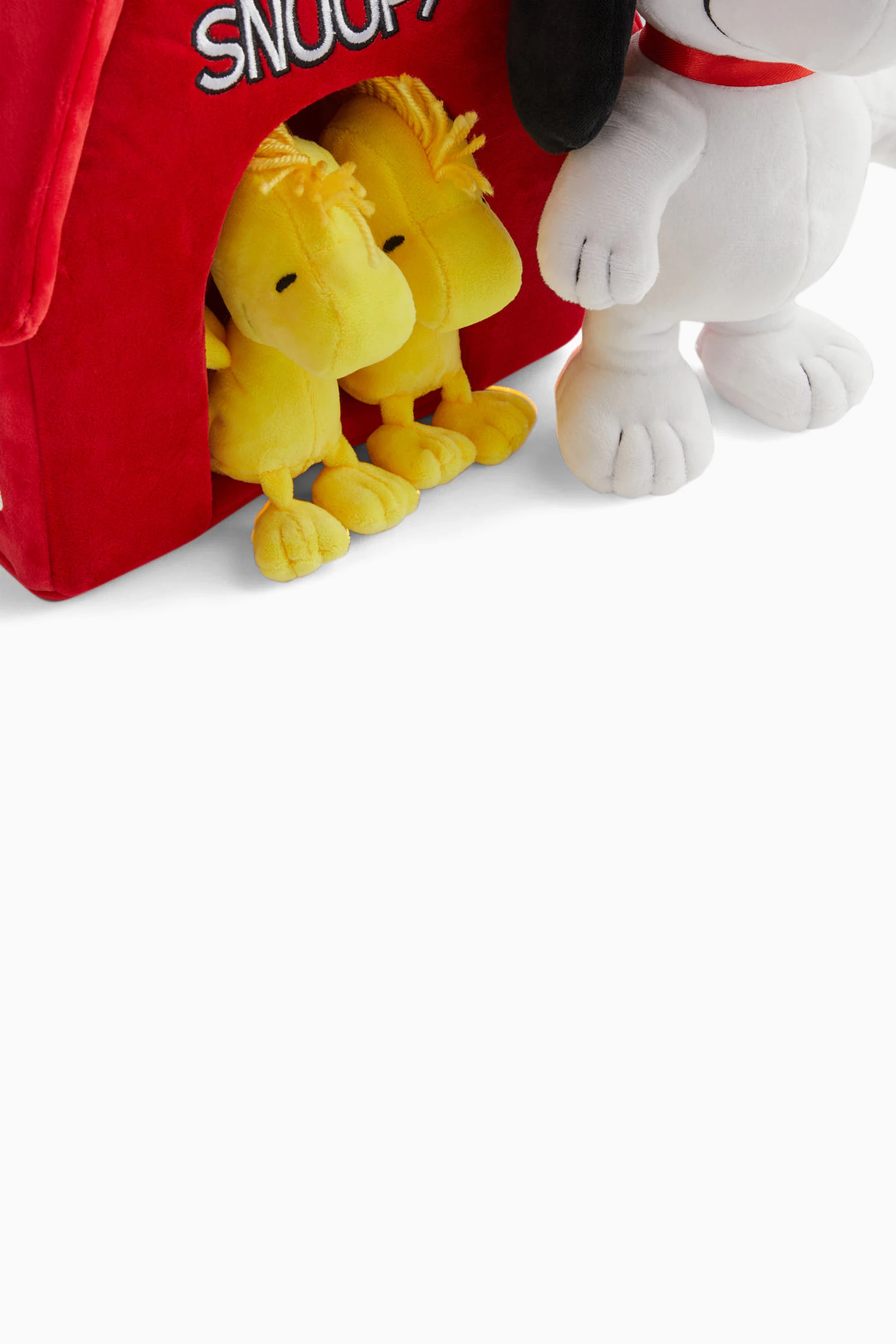 Buy Kith Red x Peanuts Snoopy Doghouse Plush Toy Set Online for ...