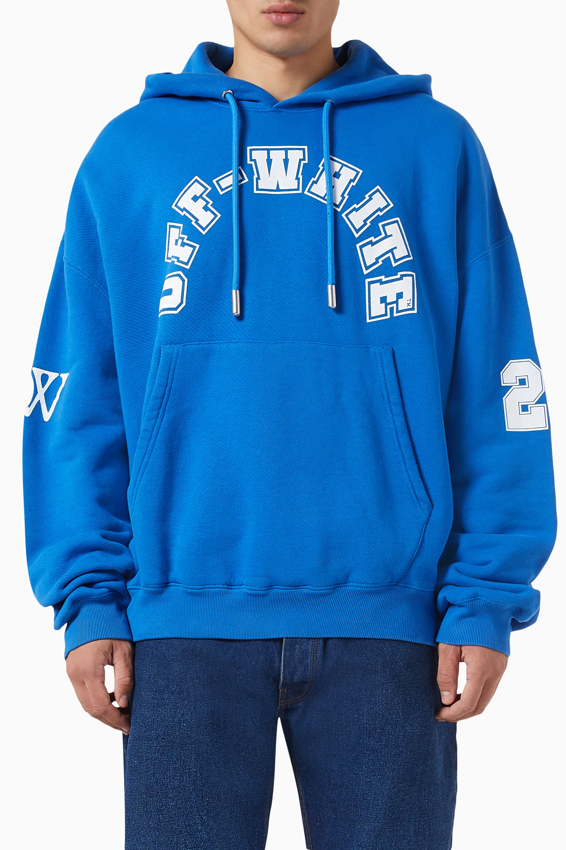 Champion sweater dubai outlet 50