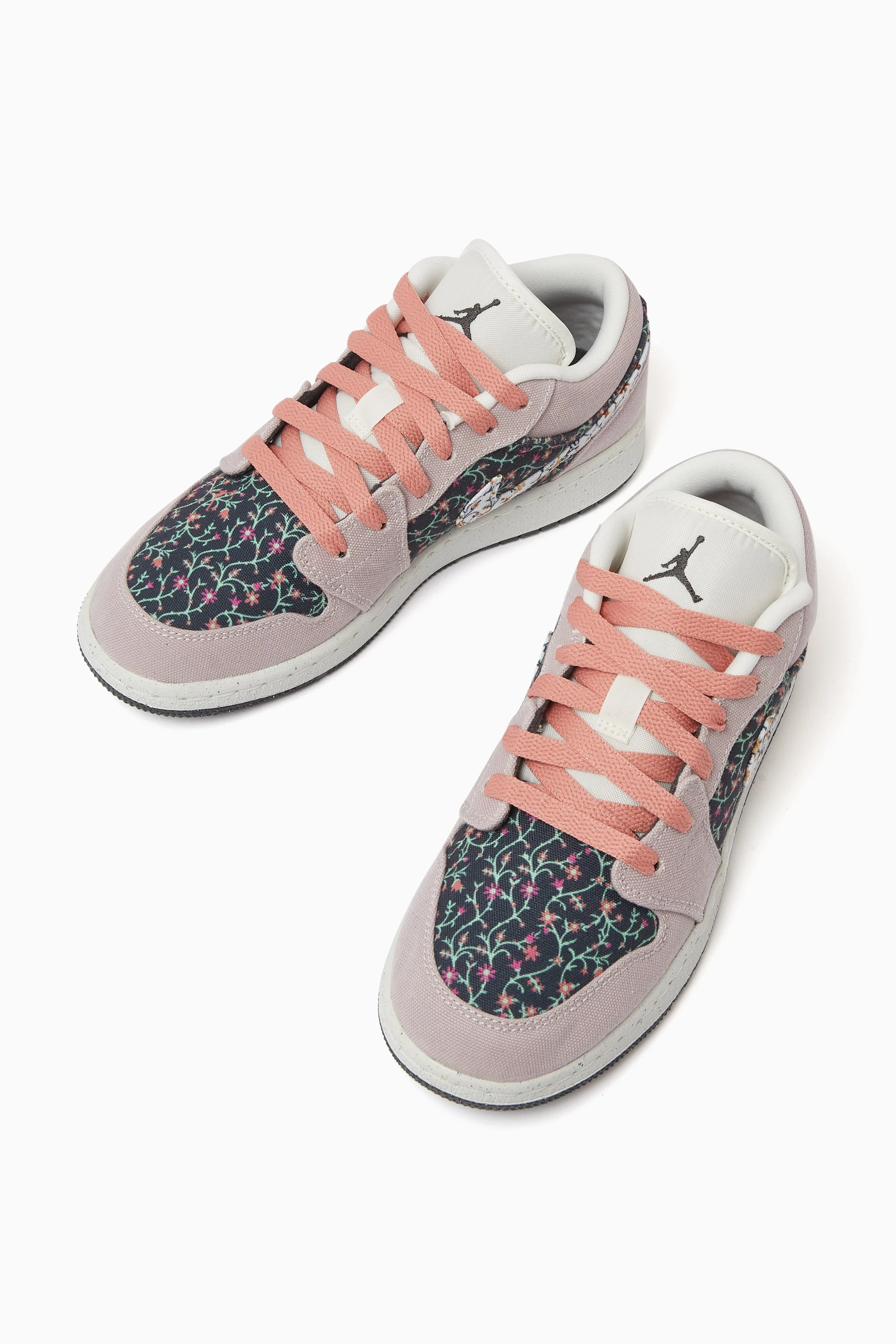 Buy Nike Silver Kids Air Jordan 1 Low SE Sneakers for Girls in UAE