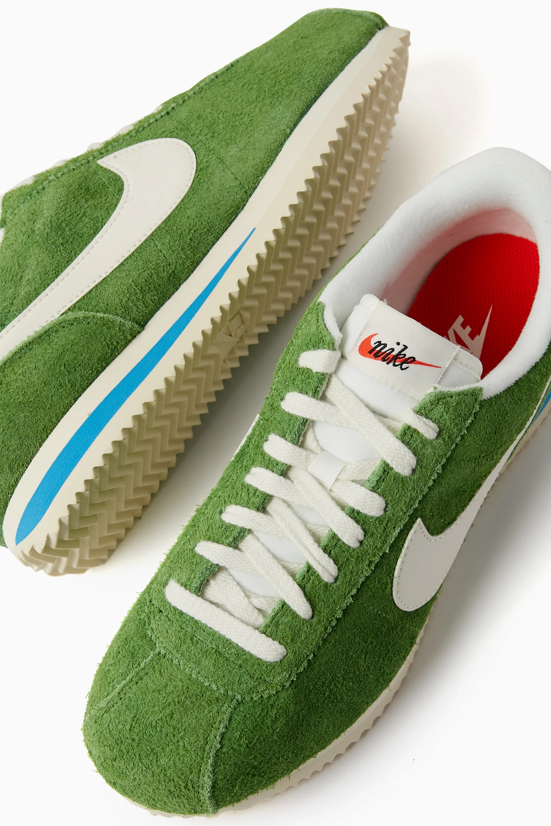 Nike cortez green sale