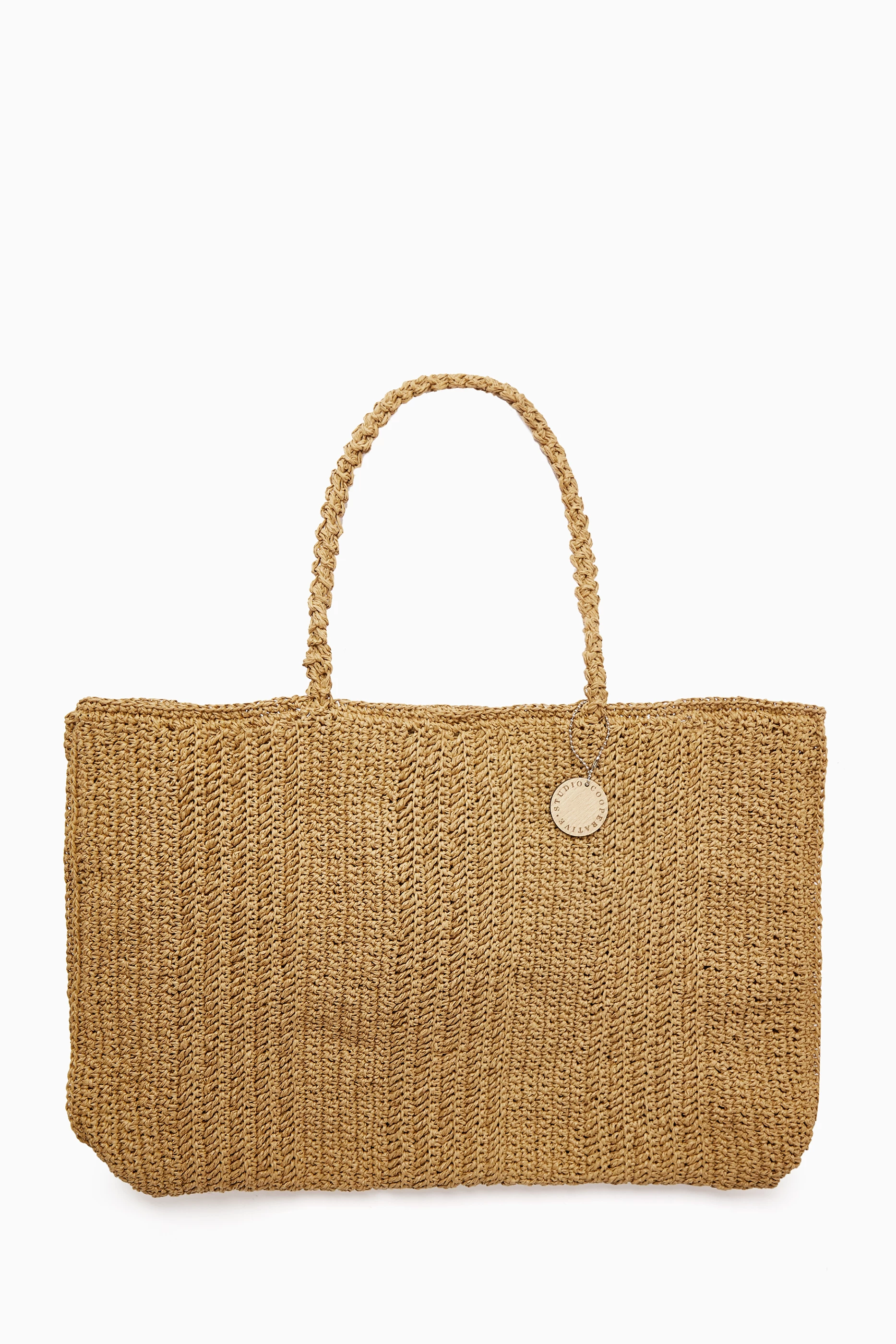 Beach tote with rope handles top