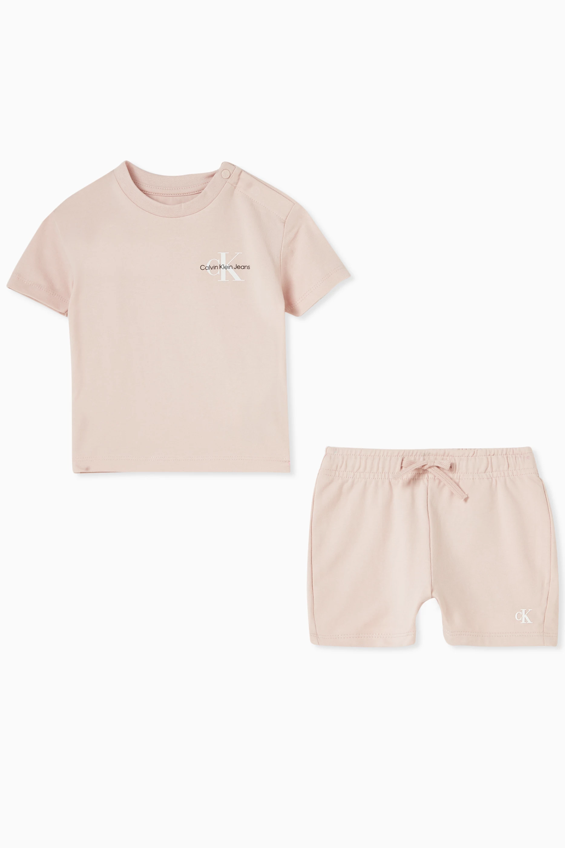 Calvin klein shorts 2025 and crop top set