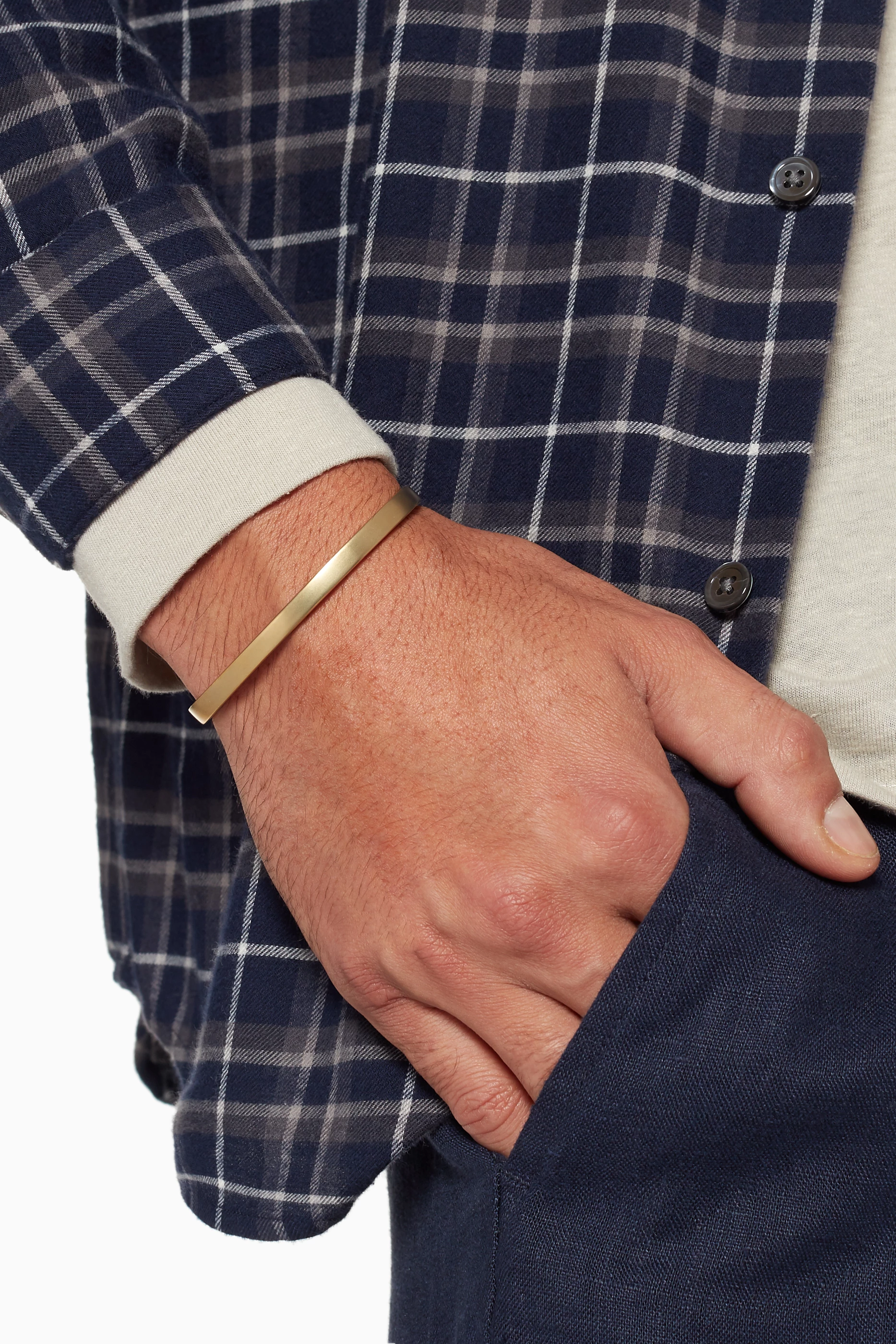 Buy Miansai Gold Gold Matte Single Cuff Bracelet For Men Online Ounass UAE