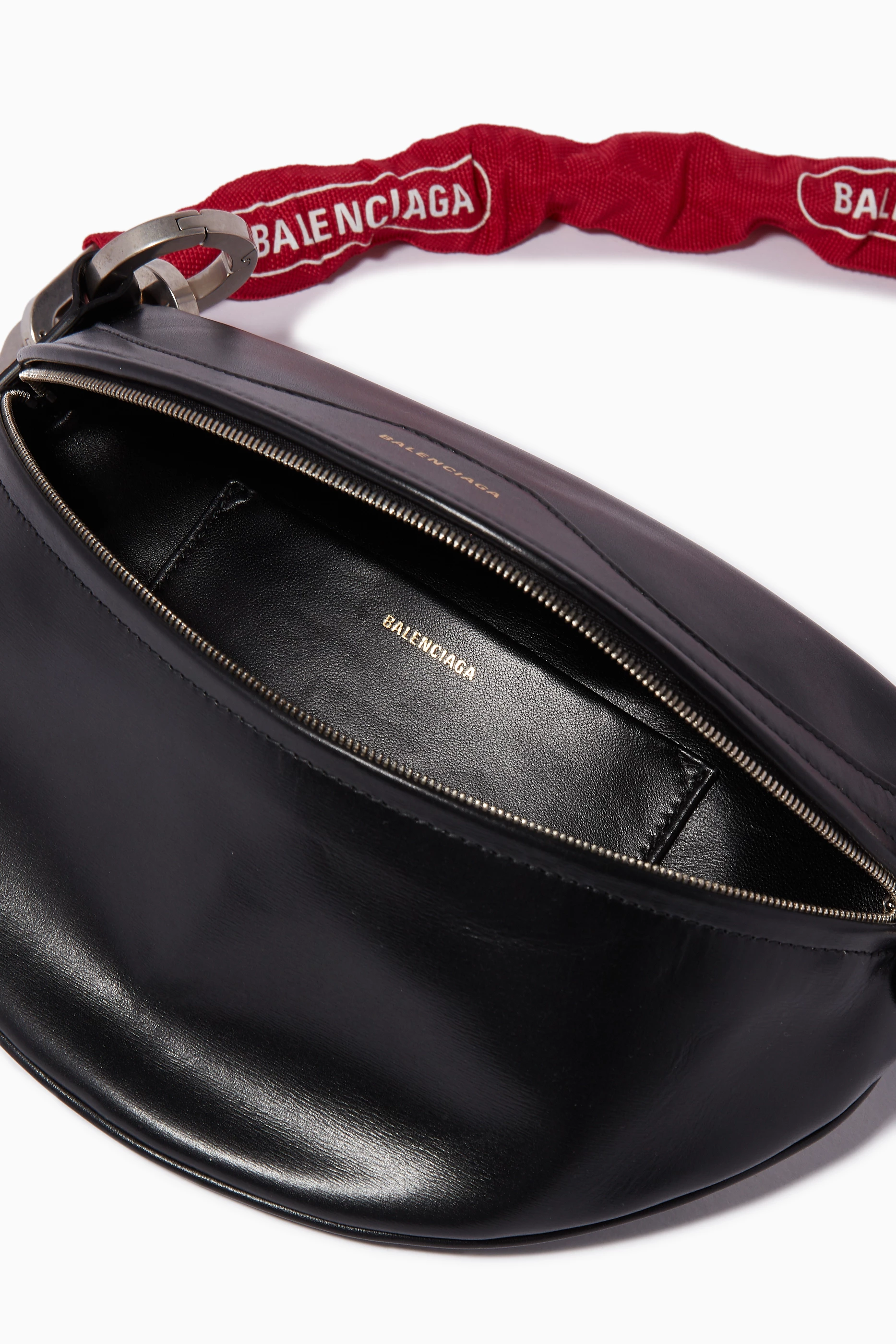 Balenciaga souvenir bag covered chain clearance