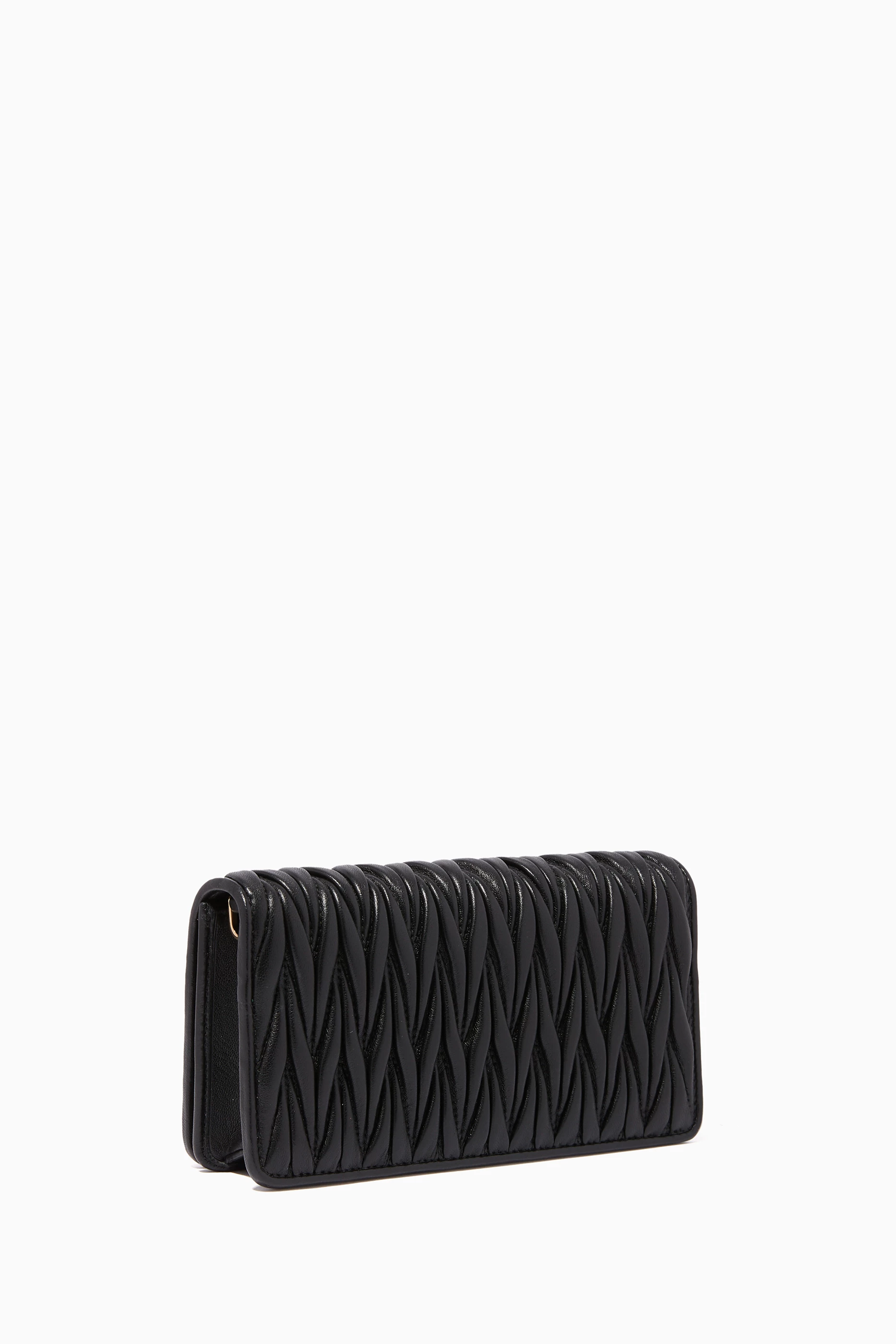 訳有特価 関税済即納 miumiu♪Matelasse'バイカラーChain Wallet 口コミ・レビュー｜訳有特価 関税済即納 miumiu♪Matelasse'バイ