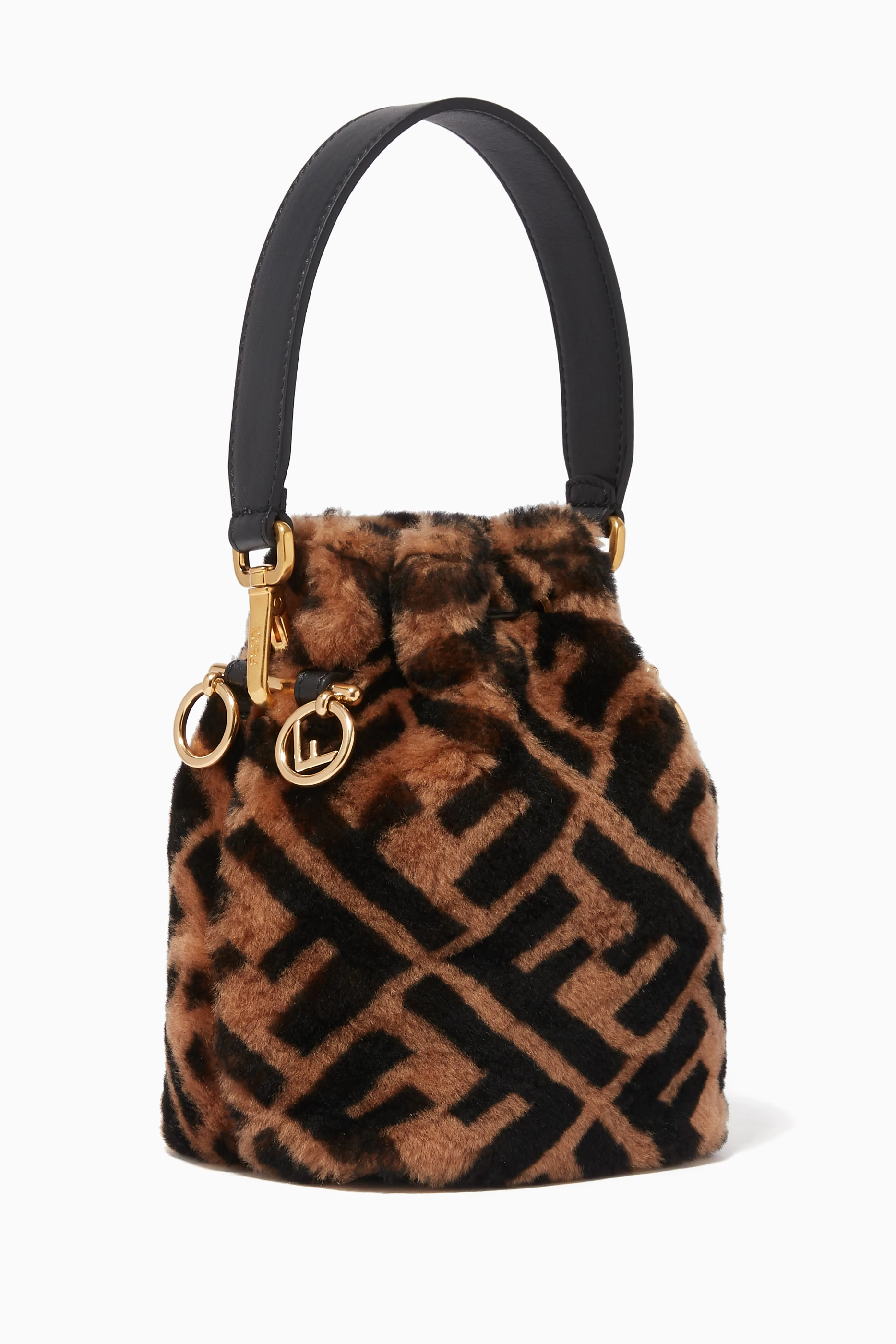 Fendi fur bucket bag clearance