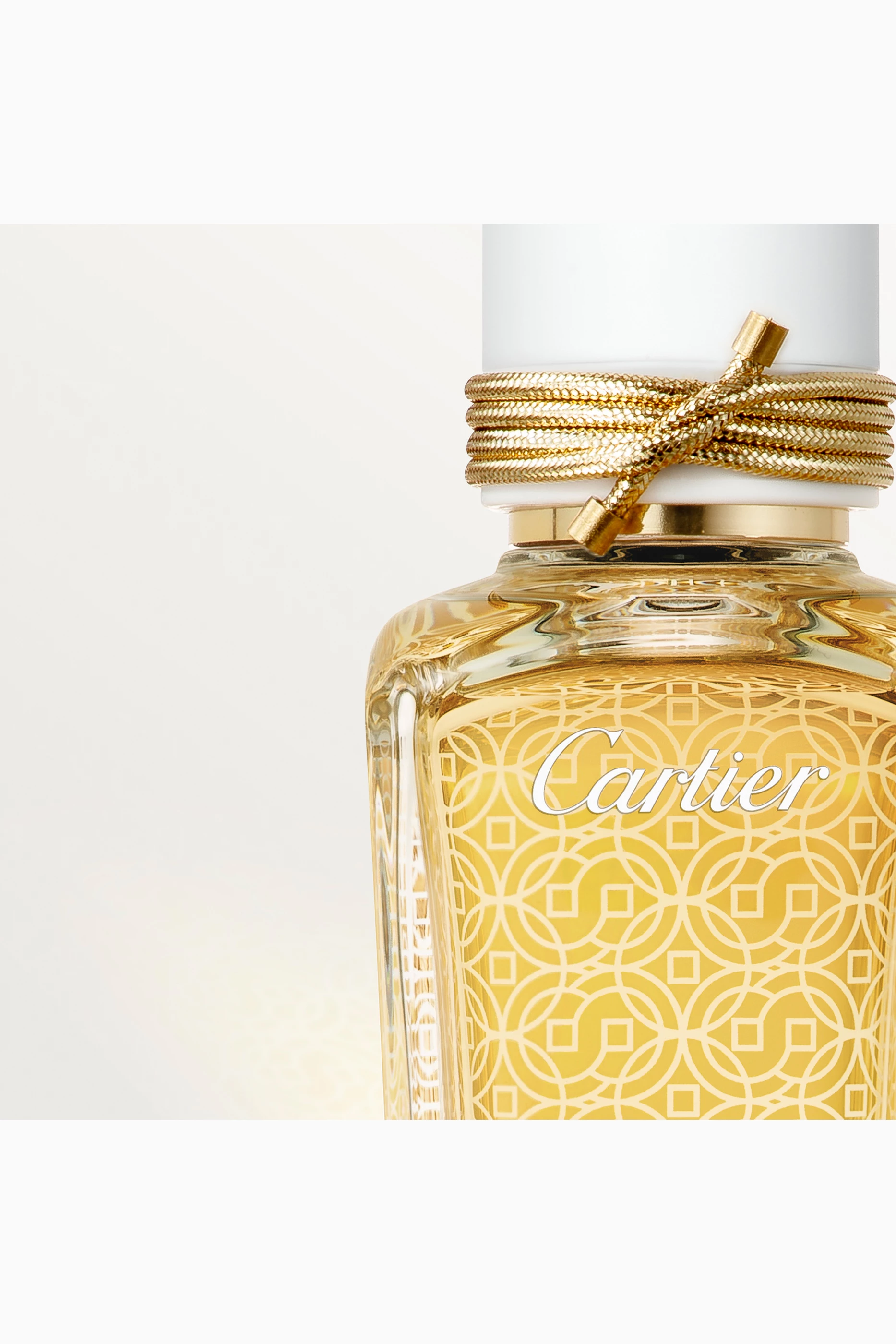 Buy Cartier Perfumes Les Heures Voyageuses Oud & Santal Parfum