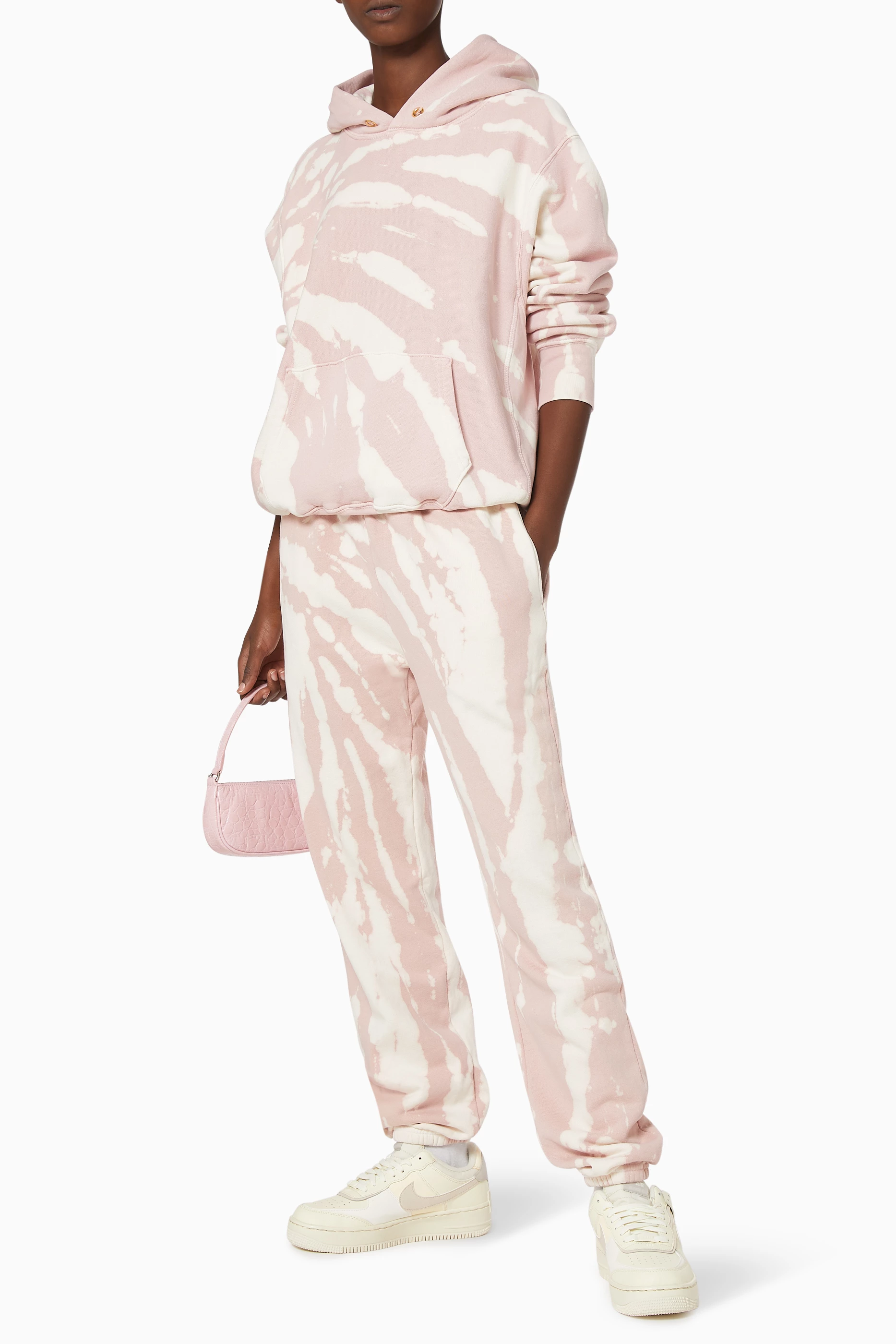 Buy Les Tien Pink Bleach Tie dye Sweatpants in Heavyweight Cotton Fleece For Women Online Ounass UAE
