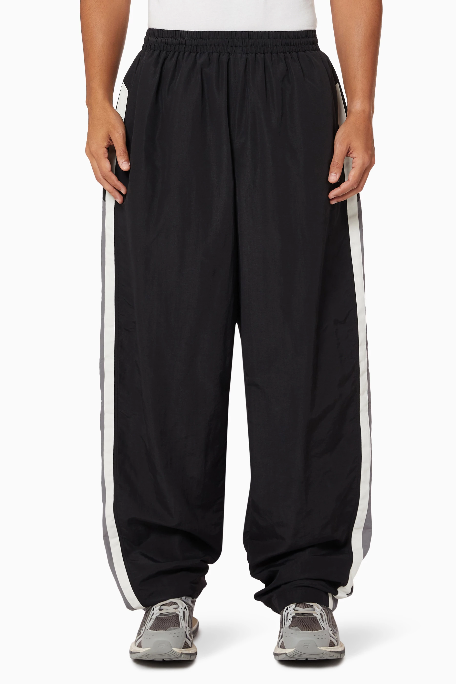 Tracksuit bottoms nylon 2025