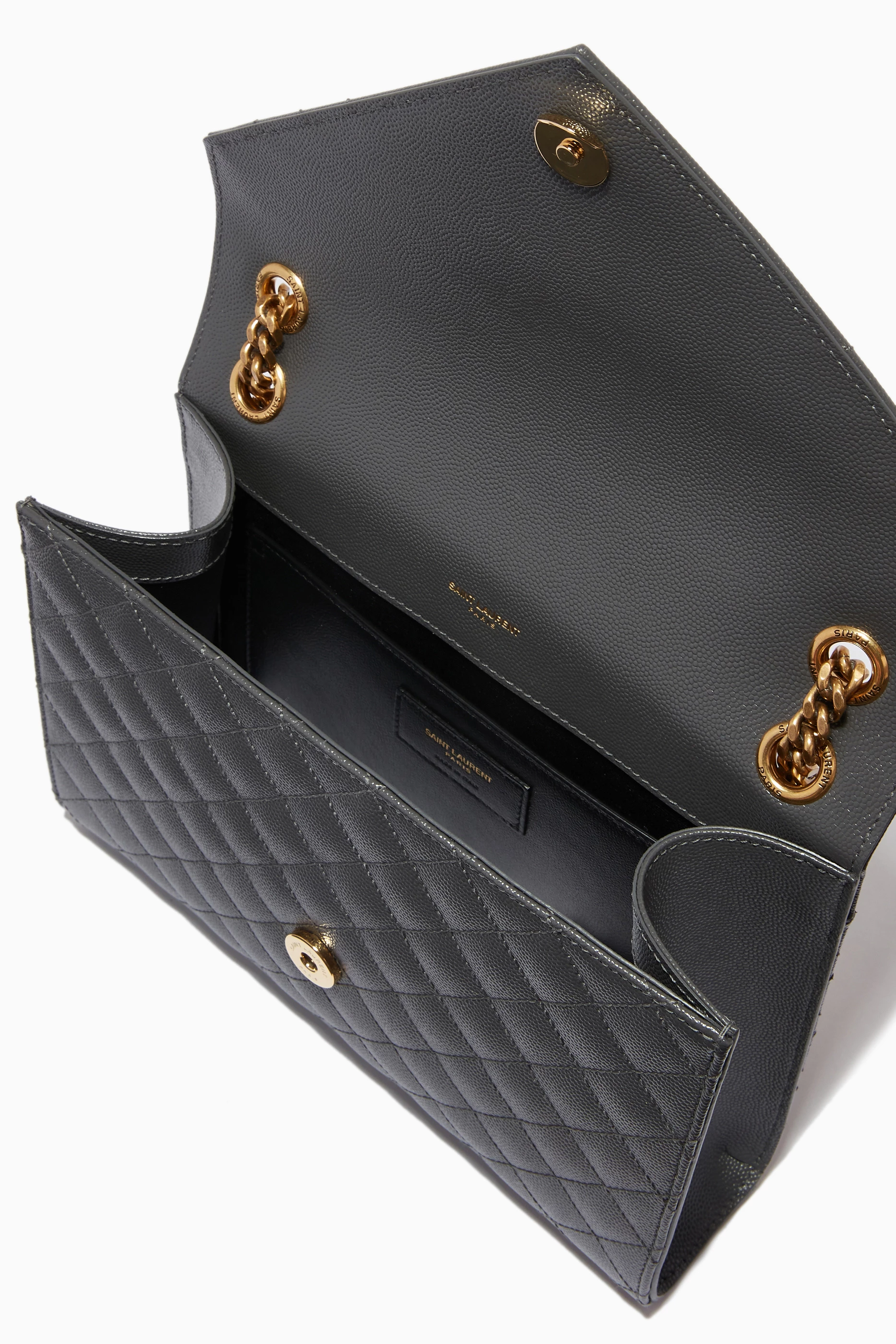 Envelope large bag in grain de poudre embossed leather outlet
