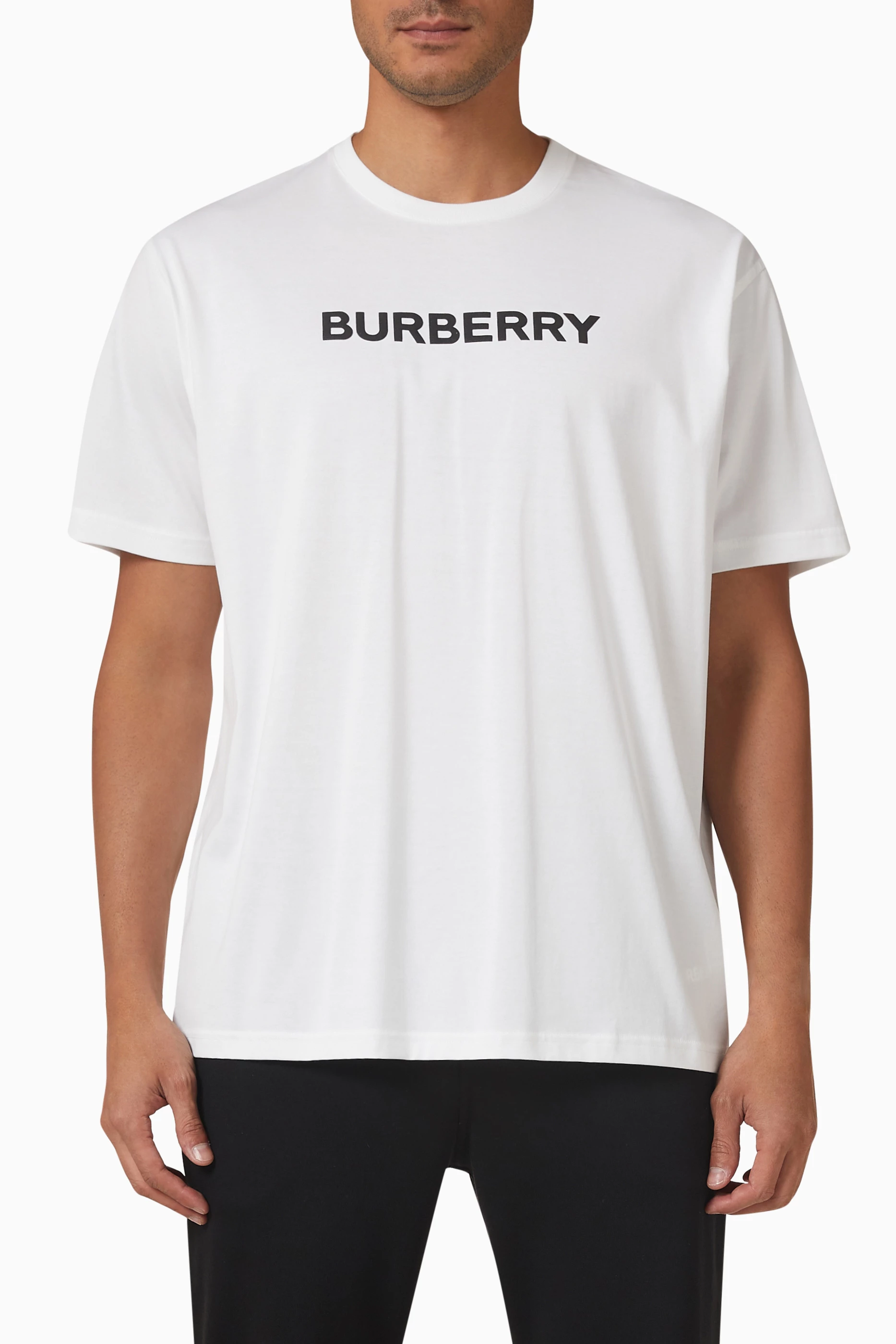 Buy Burberry White Logo T shirt in Cotton For Men Online Ounass UAE