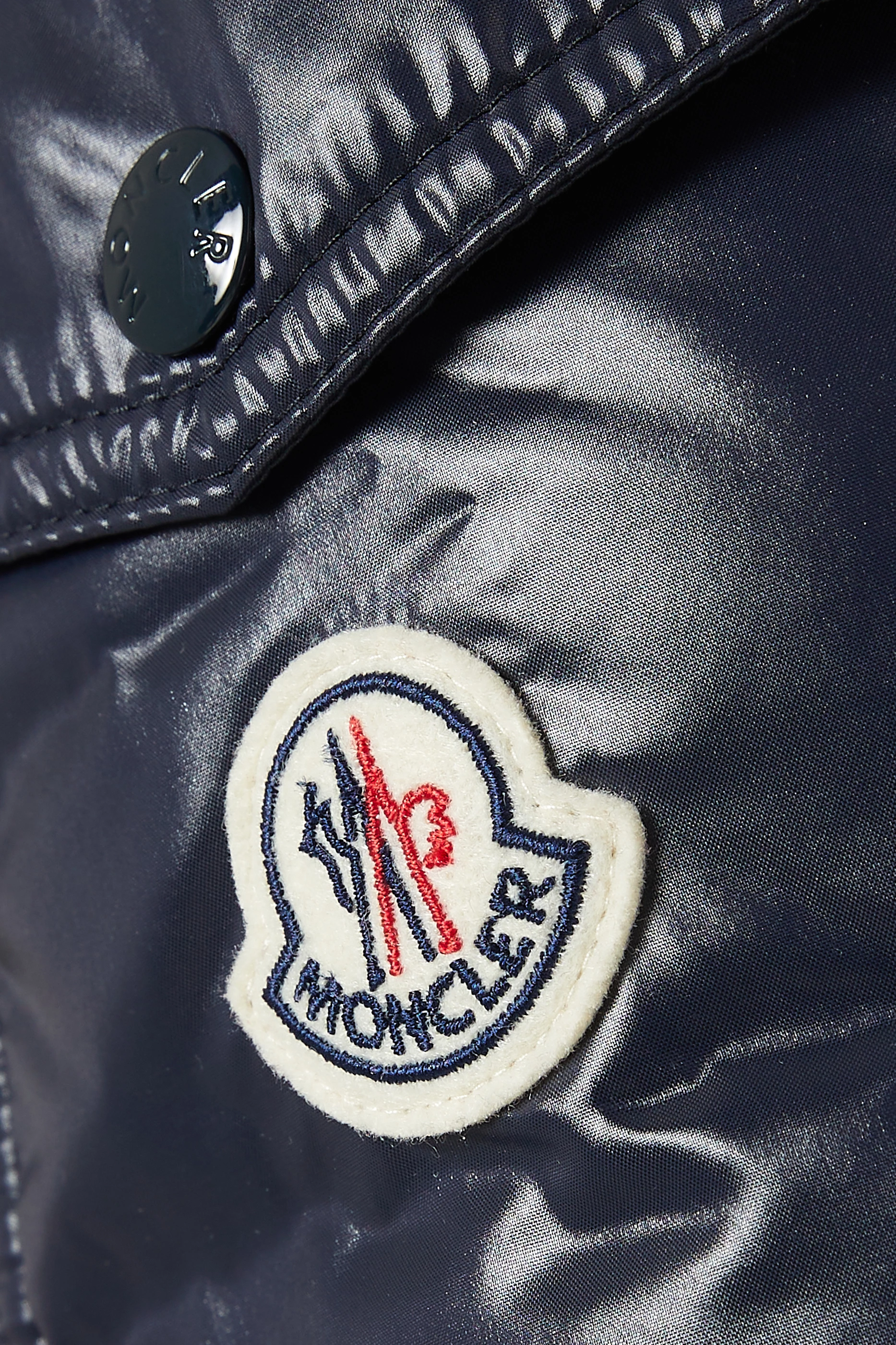 Moncler maya logo shop