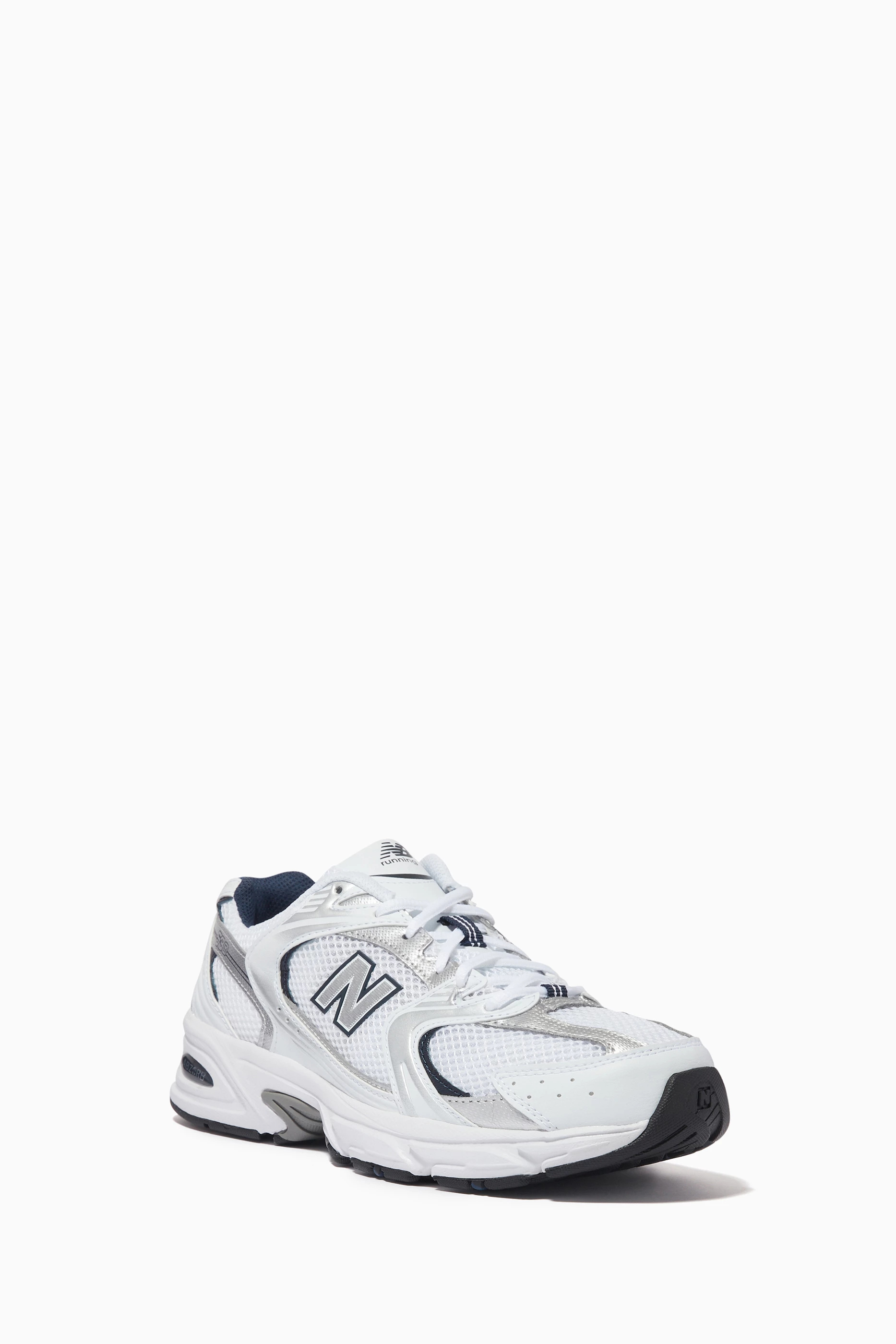 N white shoes online