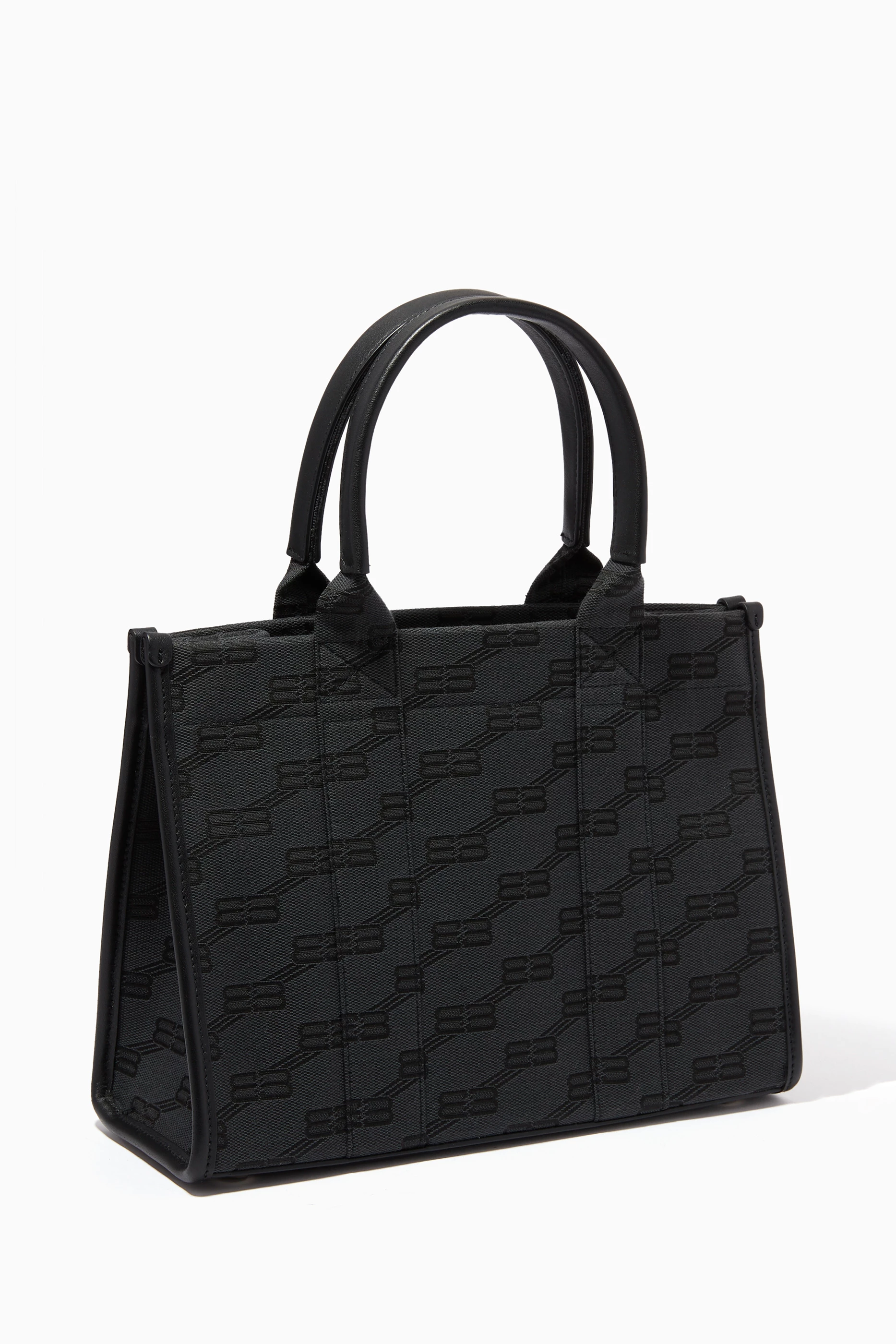 【送料&関税込】Balenciaga Two-tone Canvas And Mesh Medium 2 Balenciaga Duty Free Mesh Tote Bag | italist
