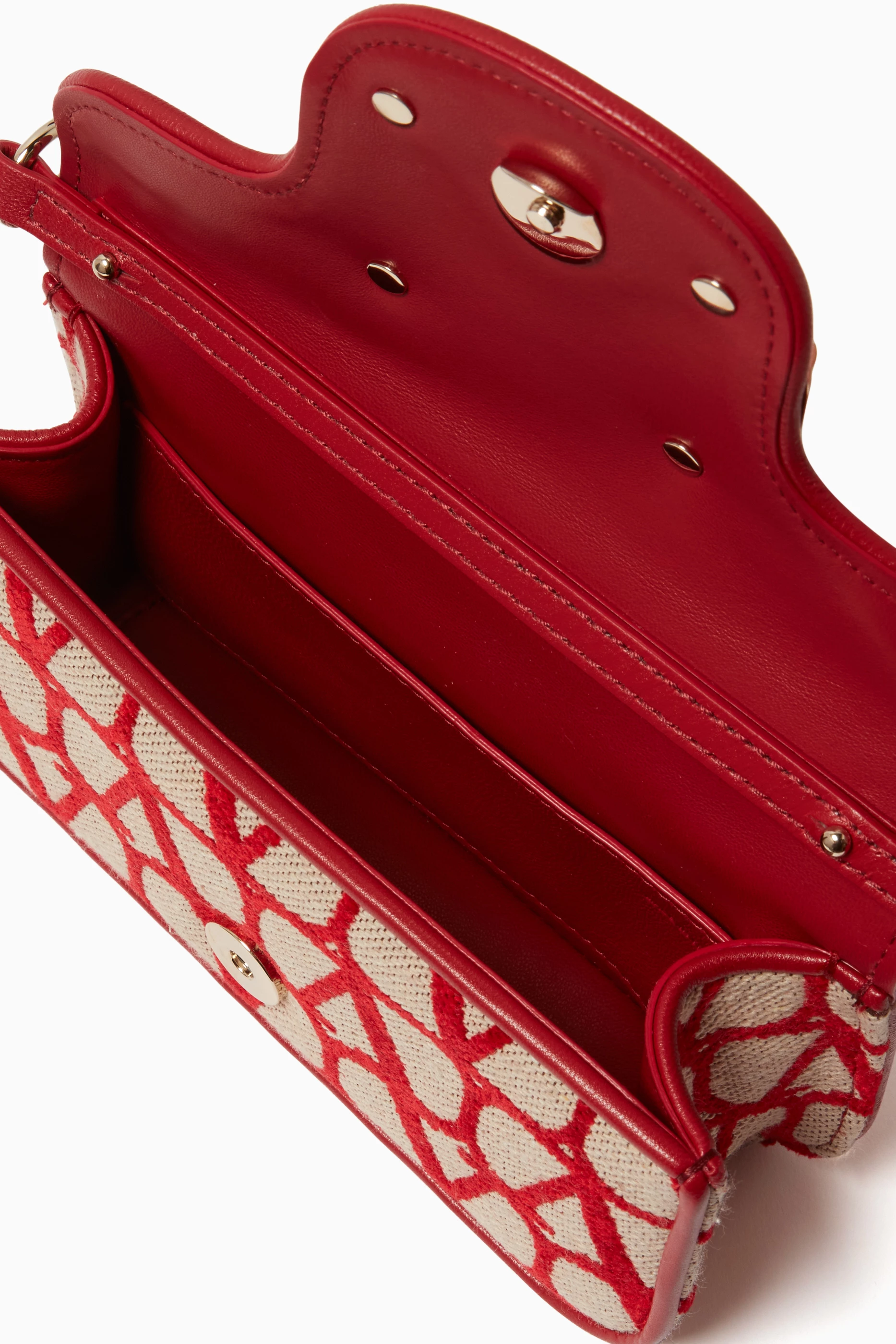 【VALENTINO】SMALL LOCO TOILE ICONOGRAPHE SHOULDER BAG Small Toile Iconographe Locò Shoulder Bag – THAHAB KW