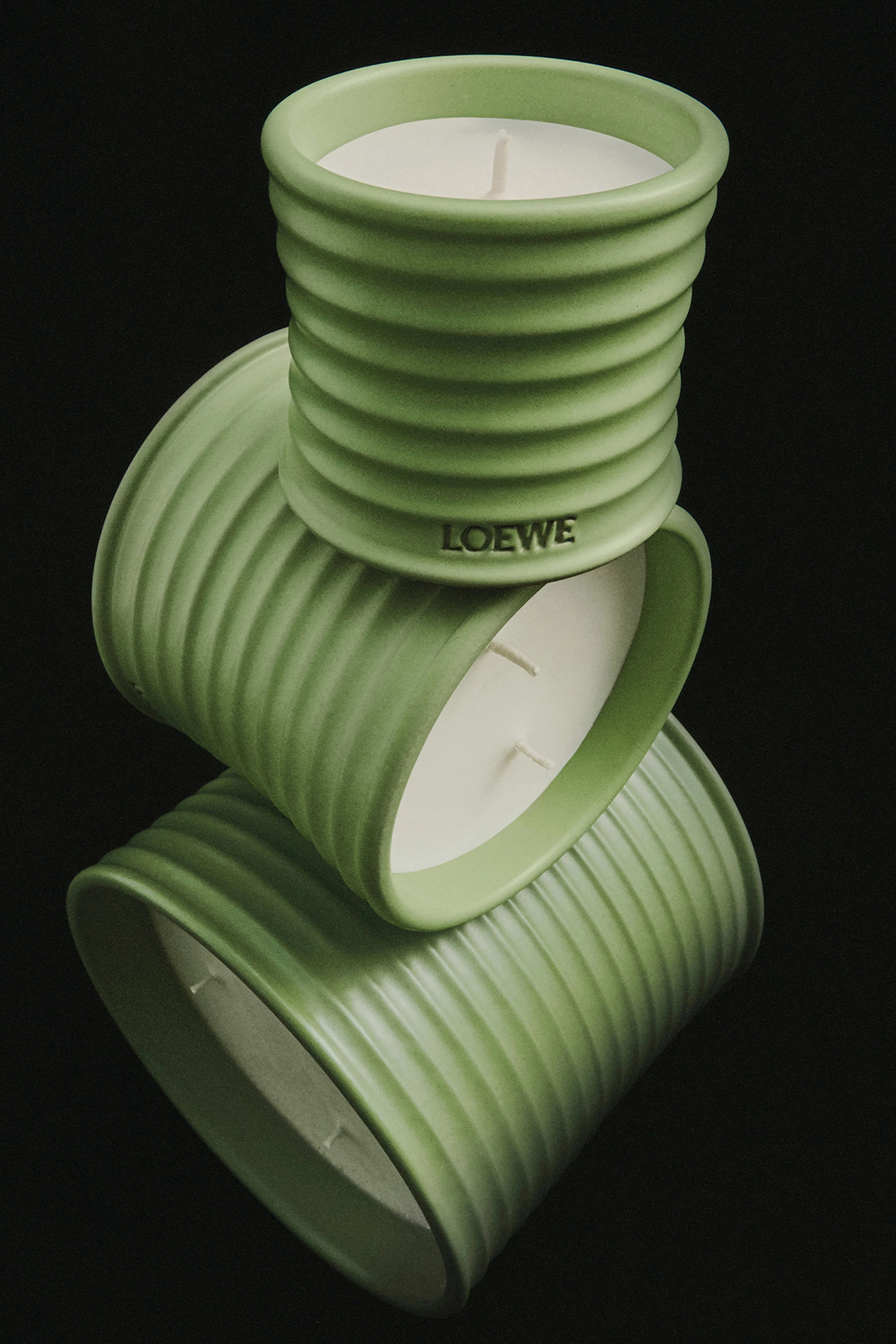 Buy LOEWE PERFUMES Small Cucumber Scented Candle, 170g For UNISEX