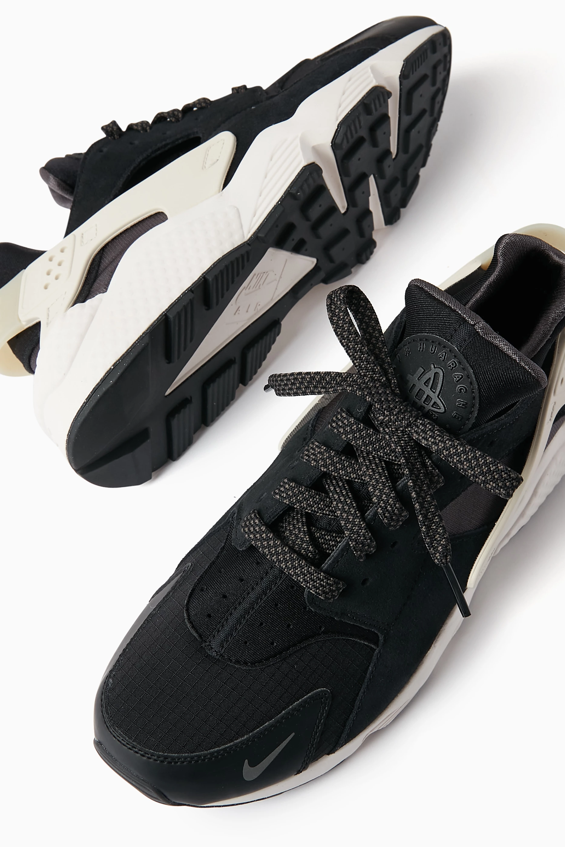 Buy Nike Black Air Huarache Sneakers in Leather and Textile For Men Online Ounass UAE