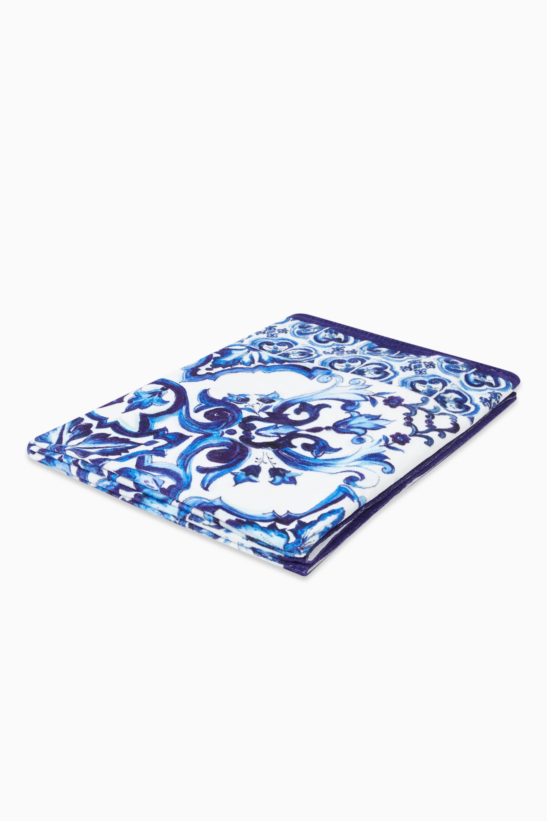 Buy Dolce & Gabbana Blue Majolica Print Beach Towel in Terry