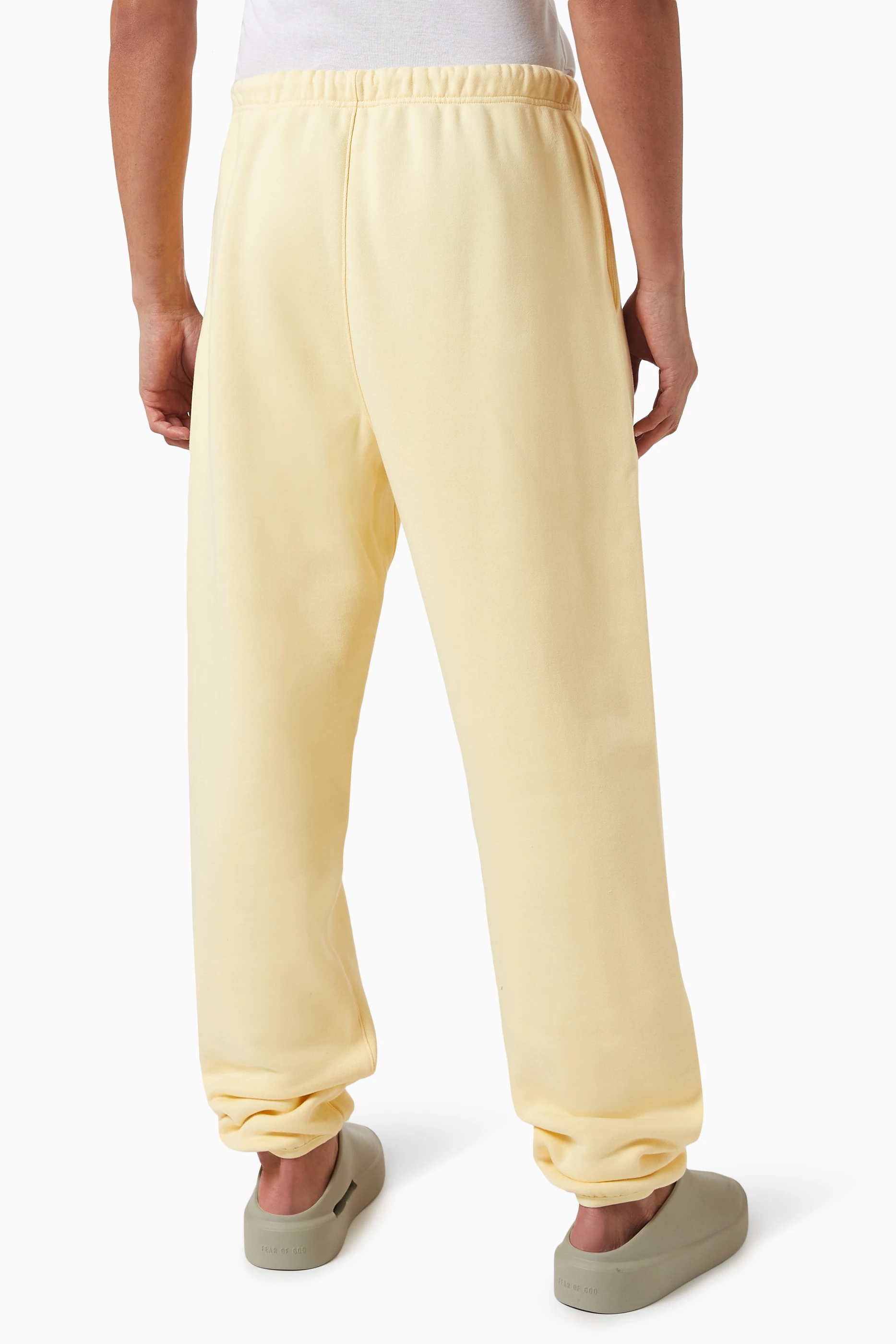Yellow fleece sweatpants outlet