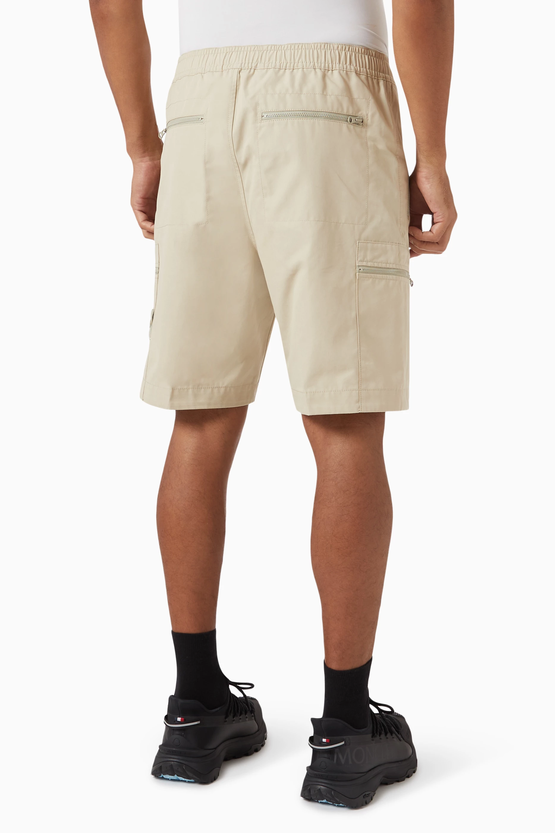 Stone island cargo shorts top