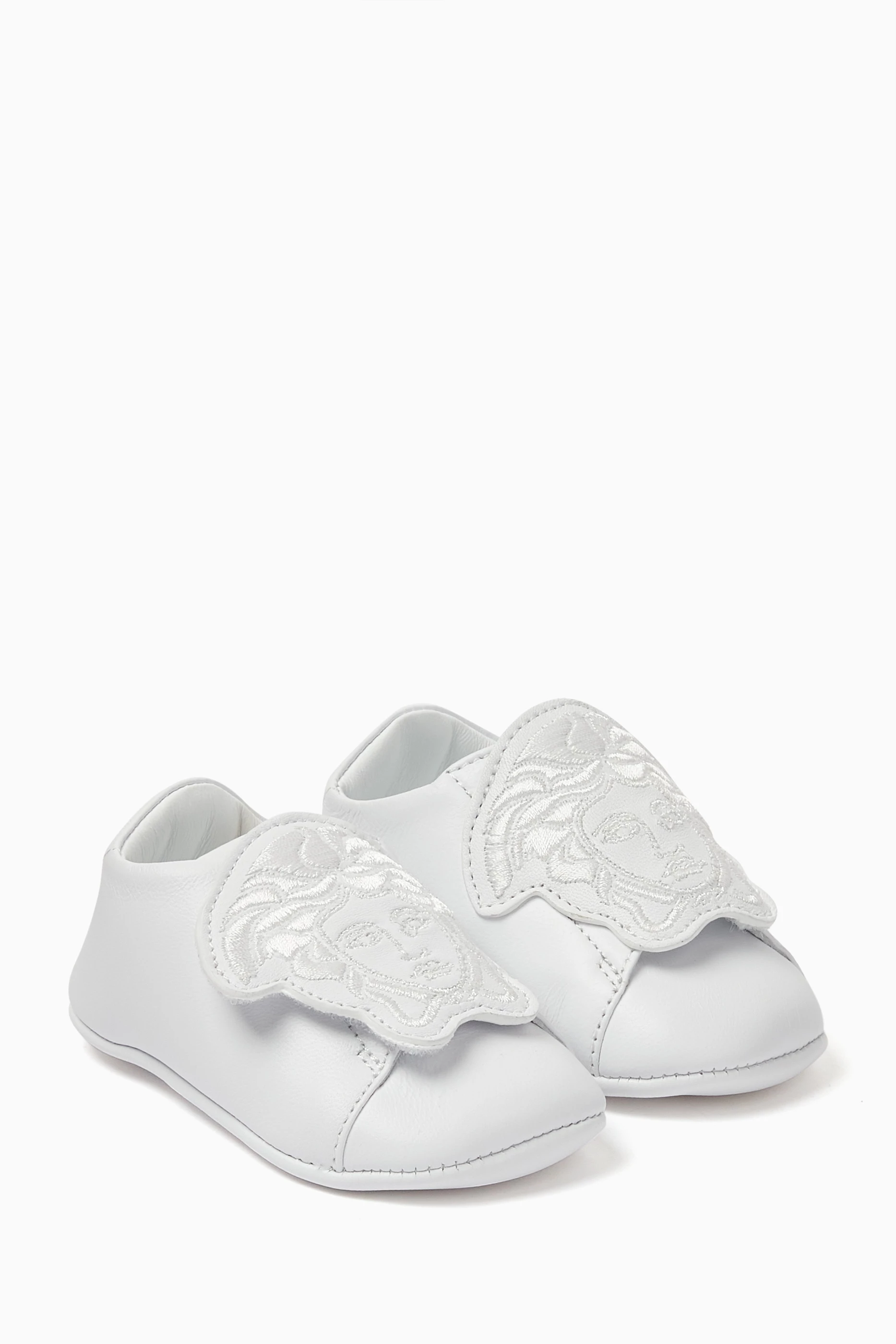 Young versace shoes store