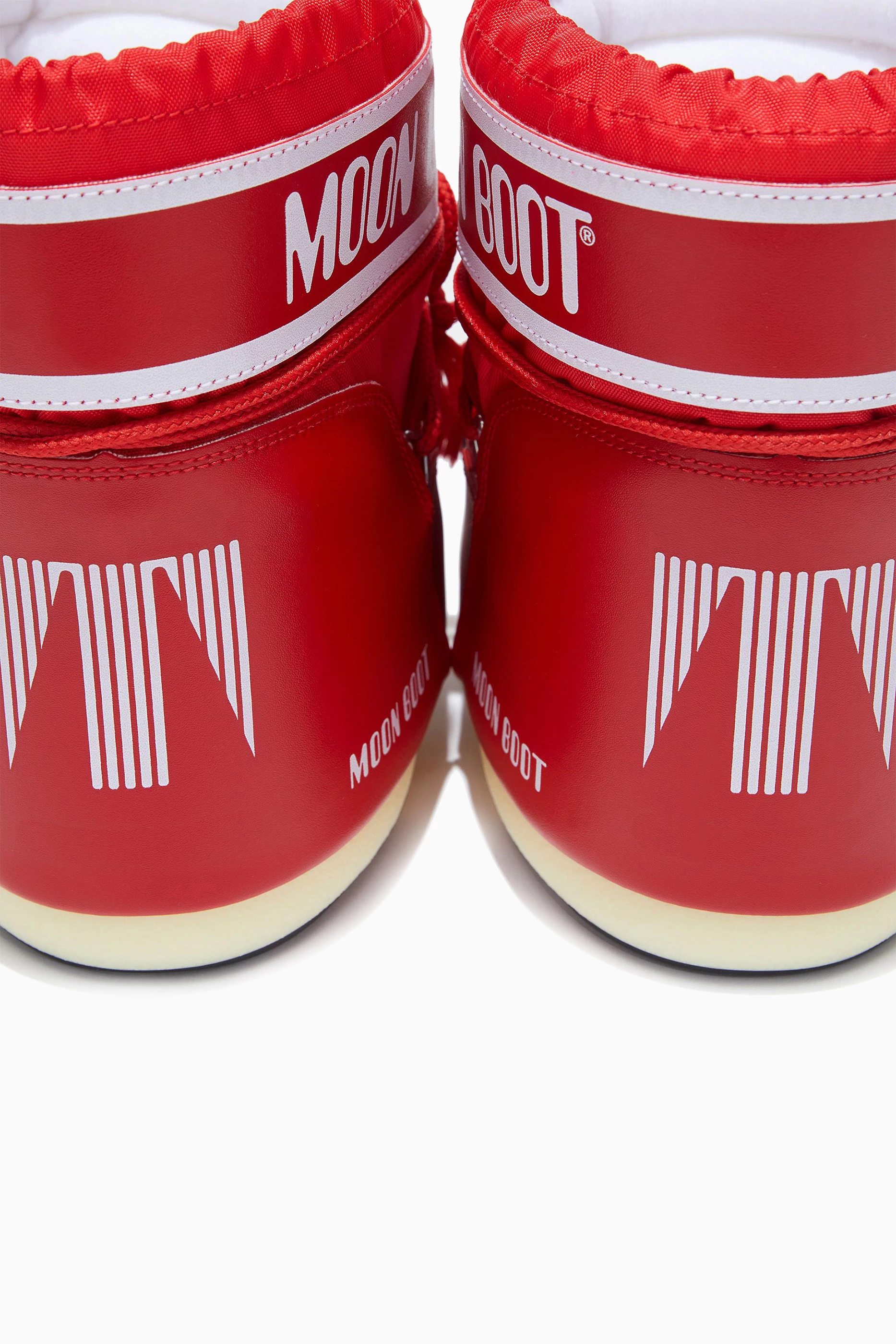 Moon boots colorful discount