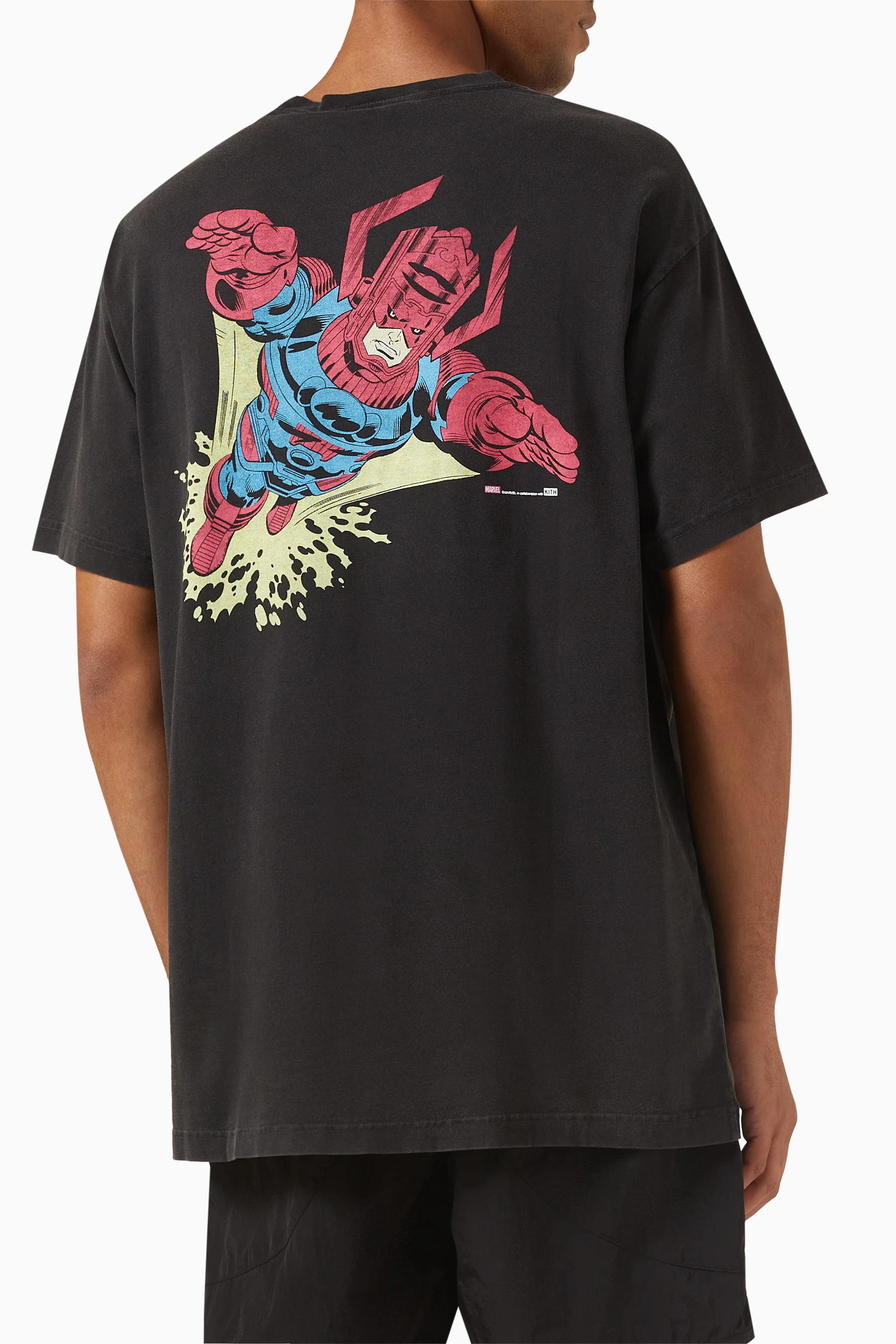 KITH x MARVEL Mad Titan Vintage 流れ出さ Tee サノス