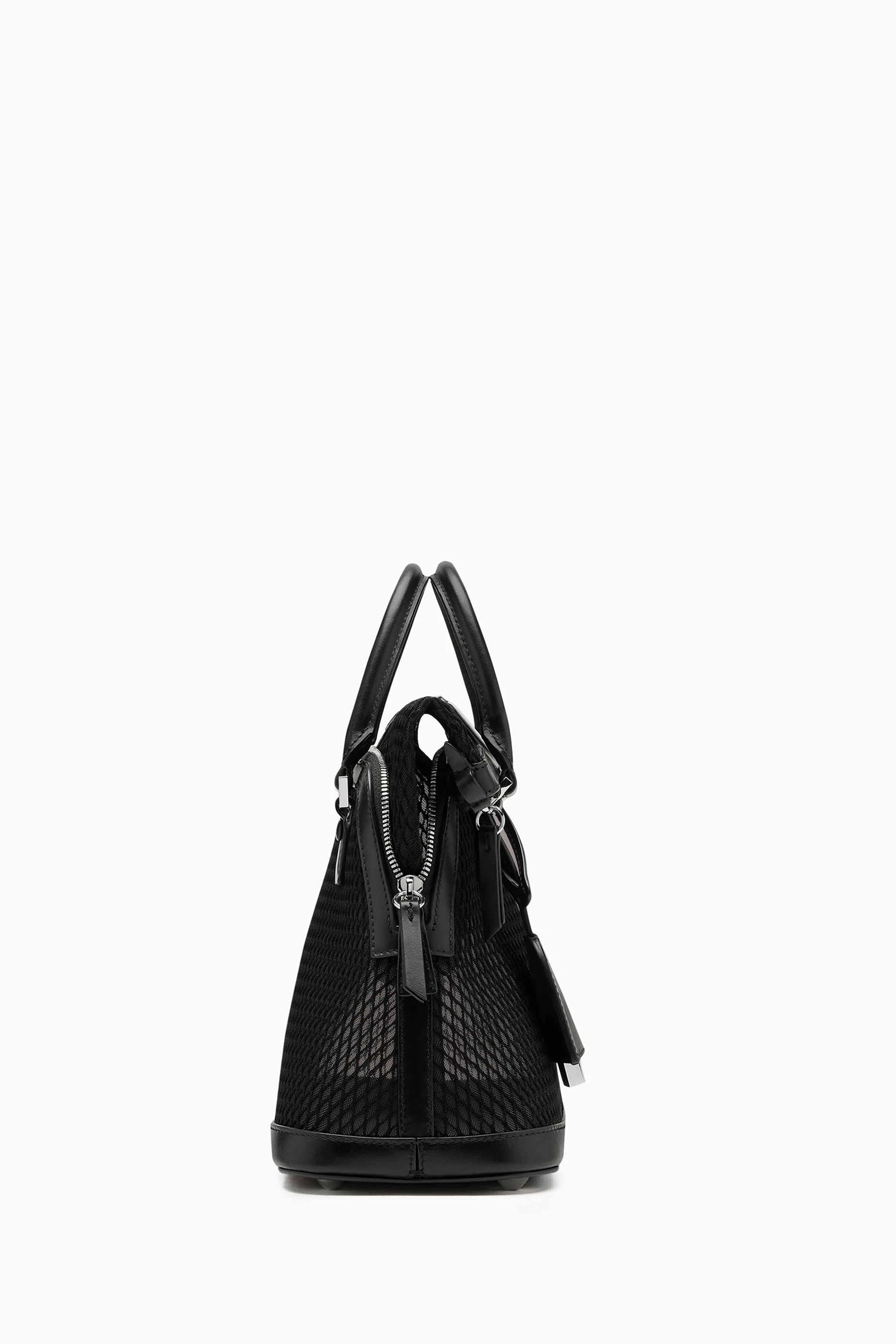 送料関税込_Maison Margiela Mesh Sac Classique Mini Handbag Maison Margiela Mesh Sac Classique Mini Handbag in Black | Lyst