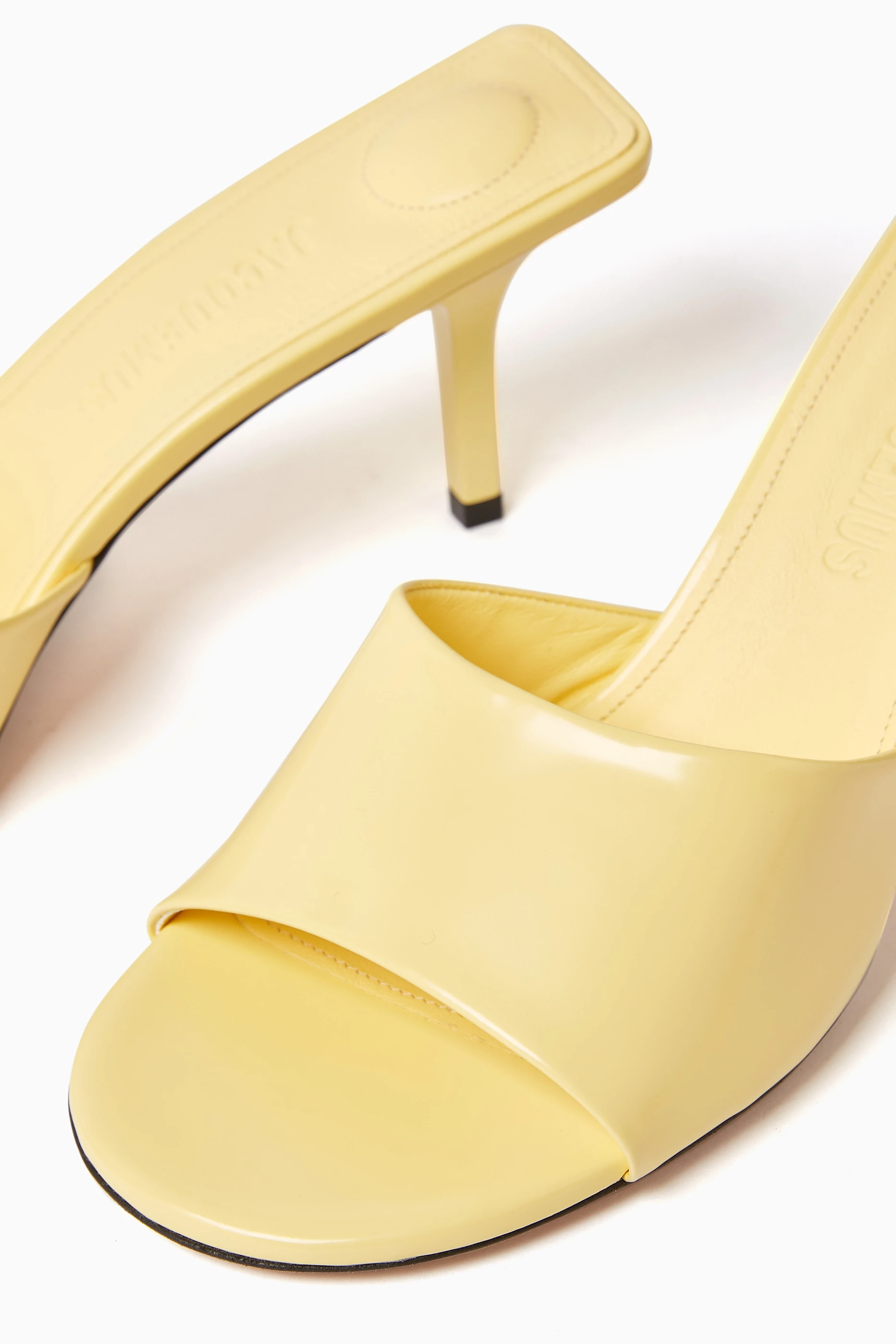 サンダル・ミュール Jacquemus Les Cubisto Yellow Leather Mules Cubisto 70 leather mules in yellow - Jacquemus | Mytheresa