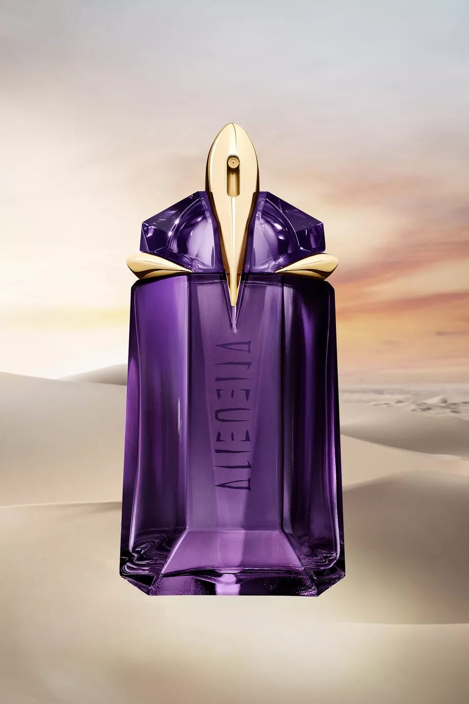 Alien perfume outlet clear bottle