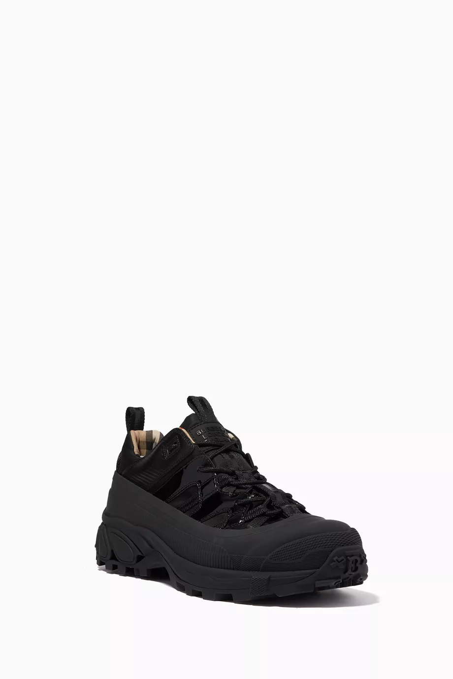 Burberry arthur sneaker sales nike