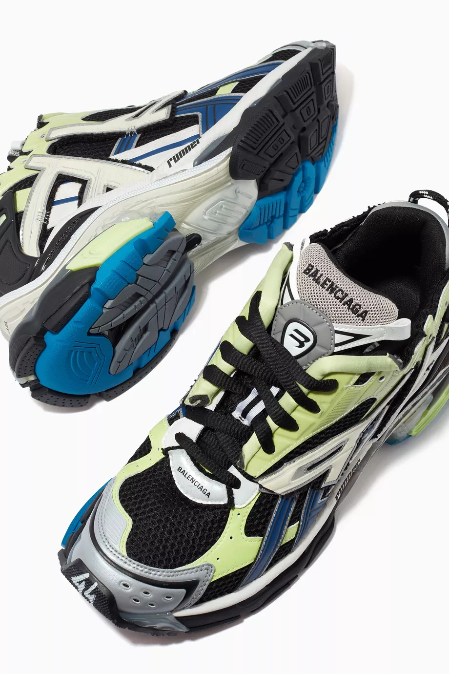 Balenciaga hotsell runners green