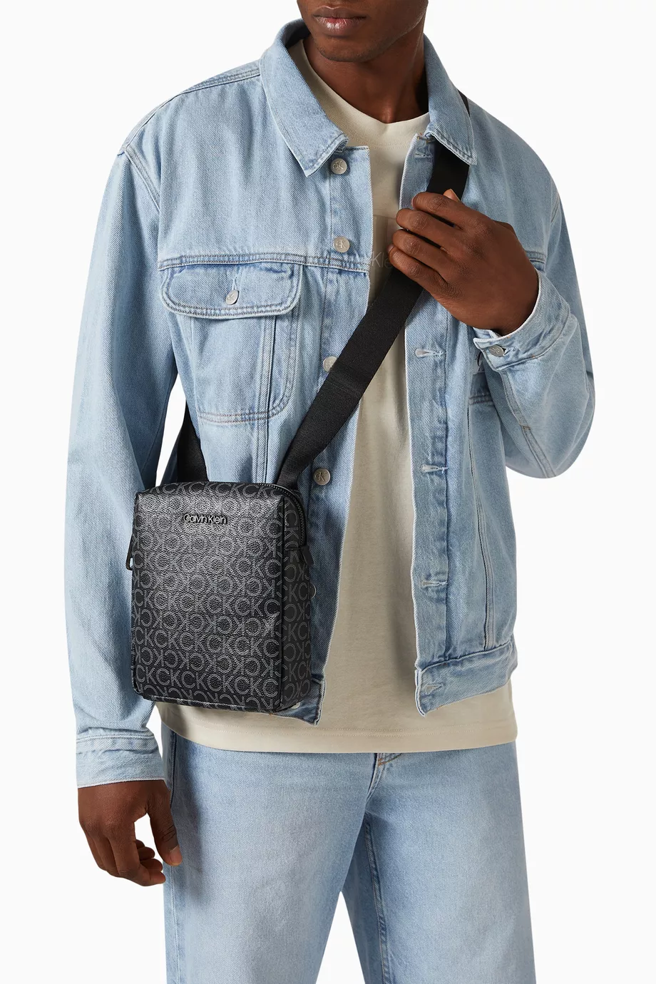 Calvin klein must crossbody hotsell