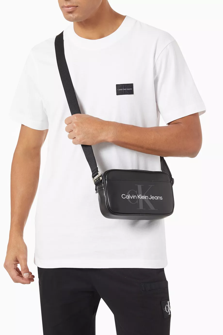 Camera bag calvin klein sales