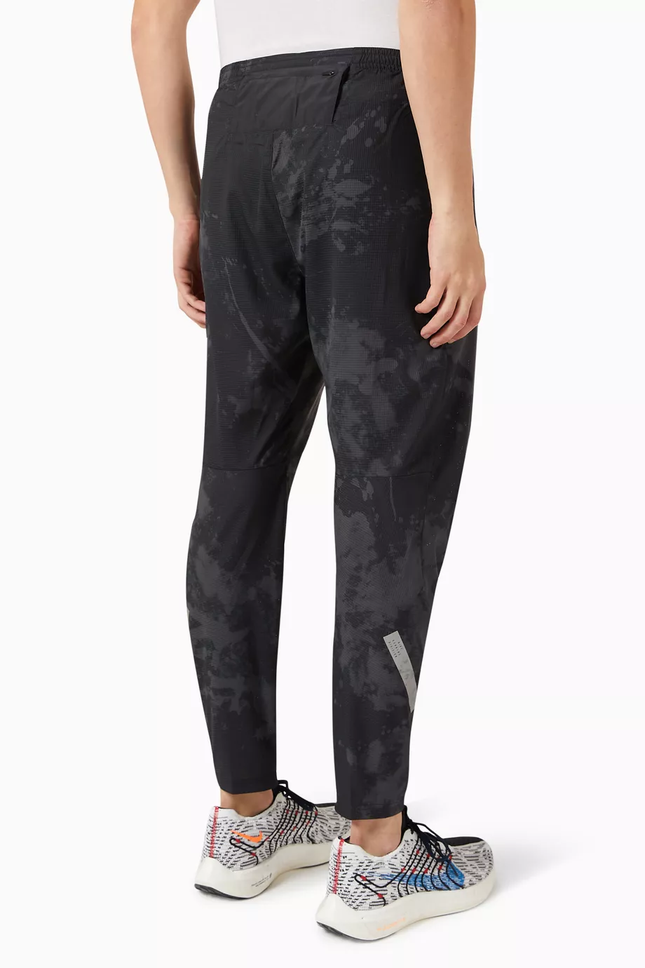 Nike swift running clearance pants size chart