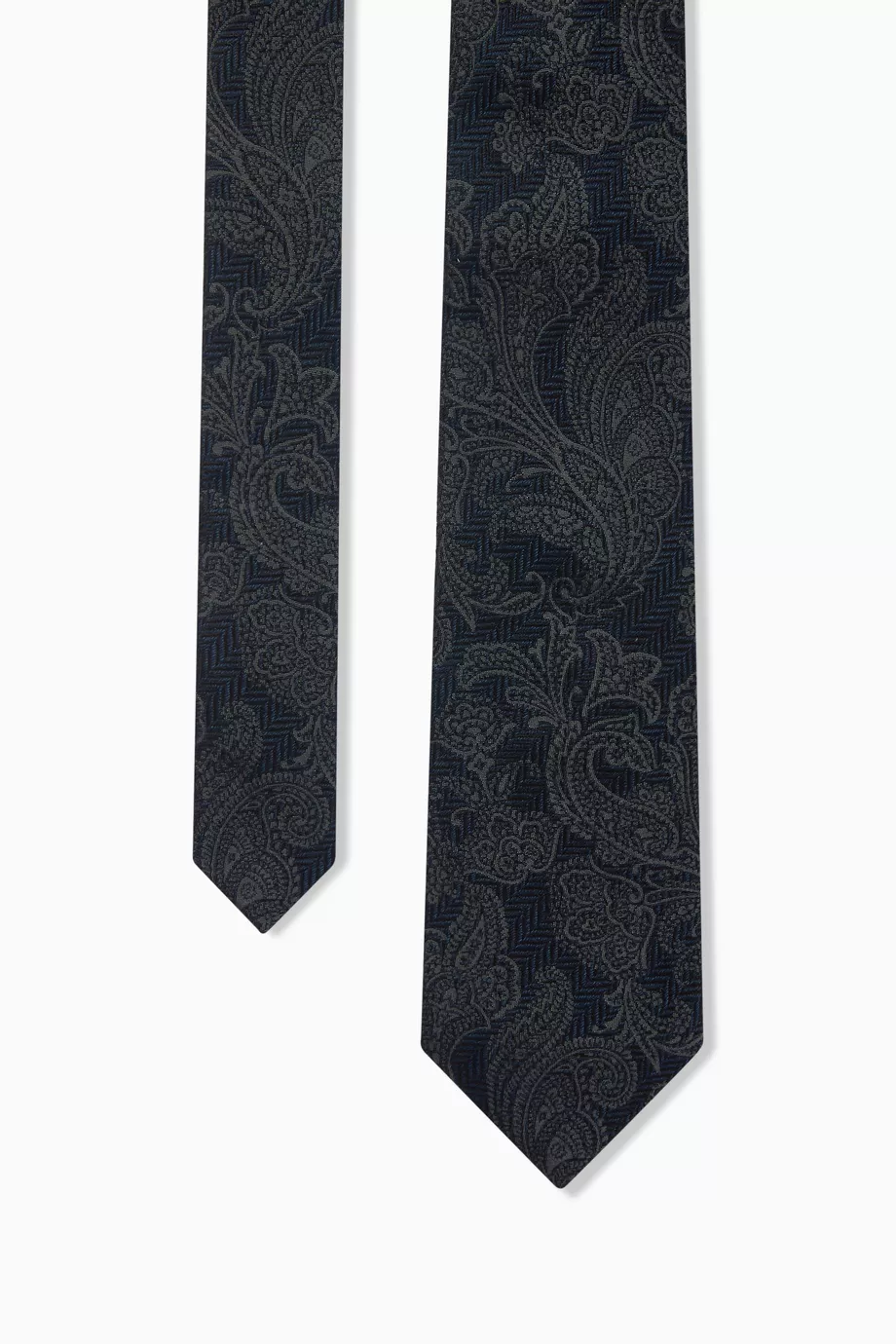 Tie paisley store