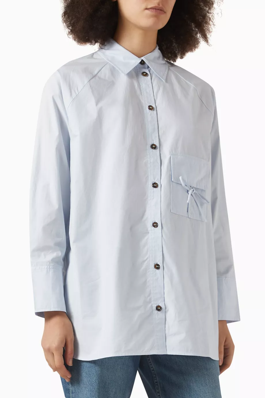 Oversized white sales collar shirt
