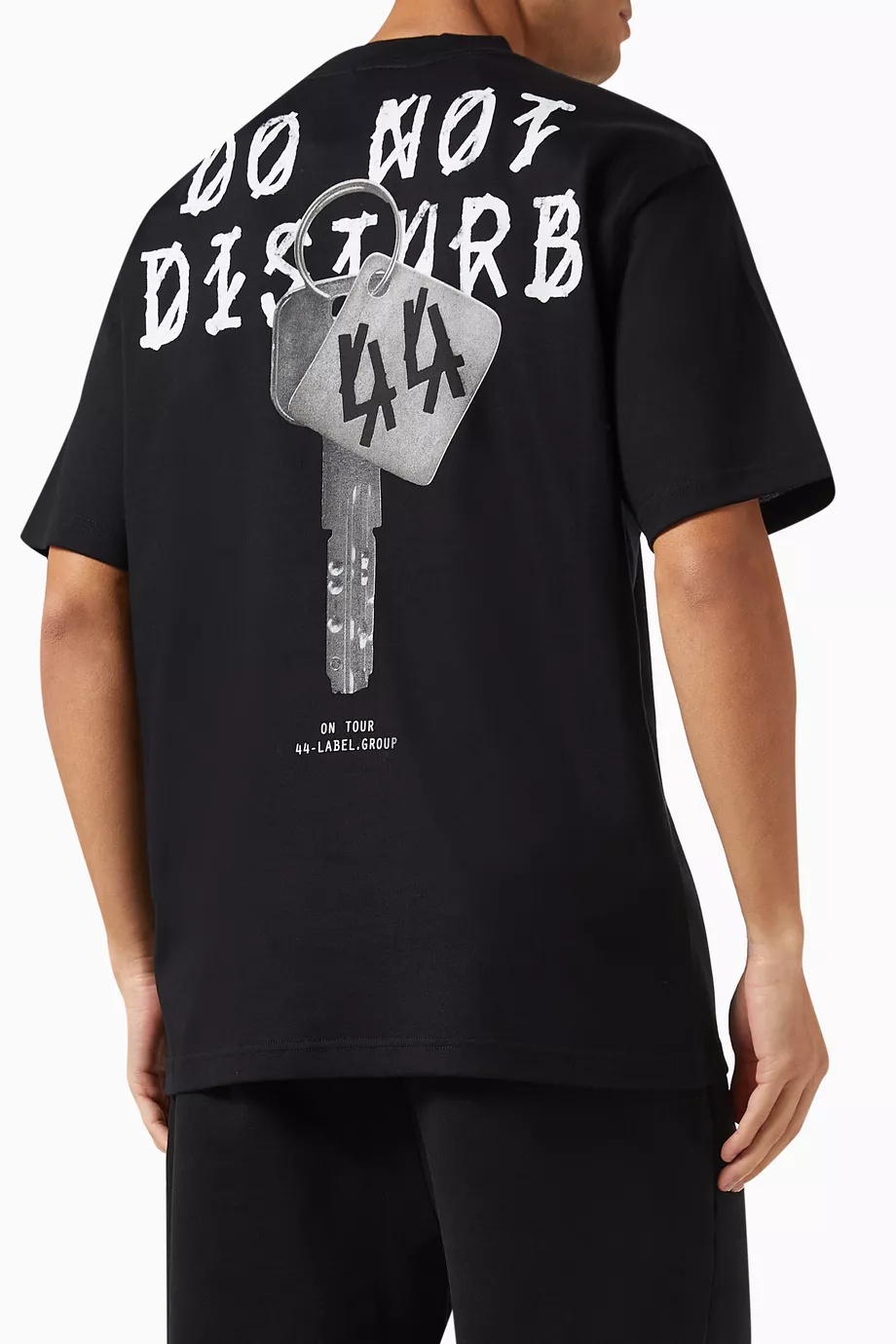 On tour hot sale t shirts