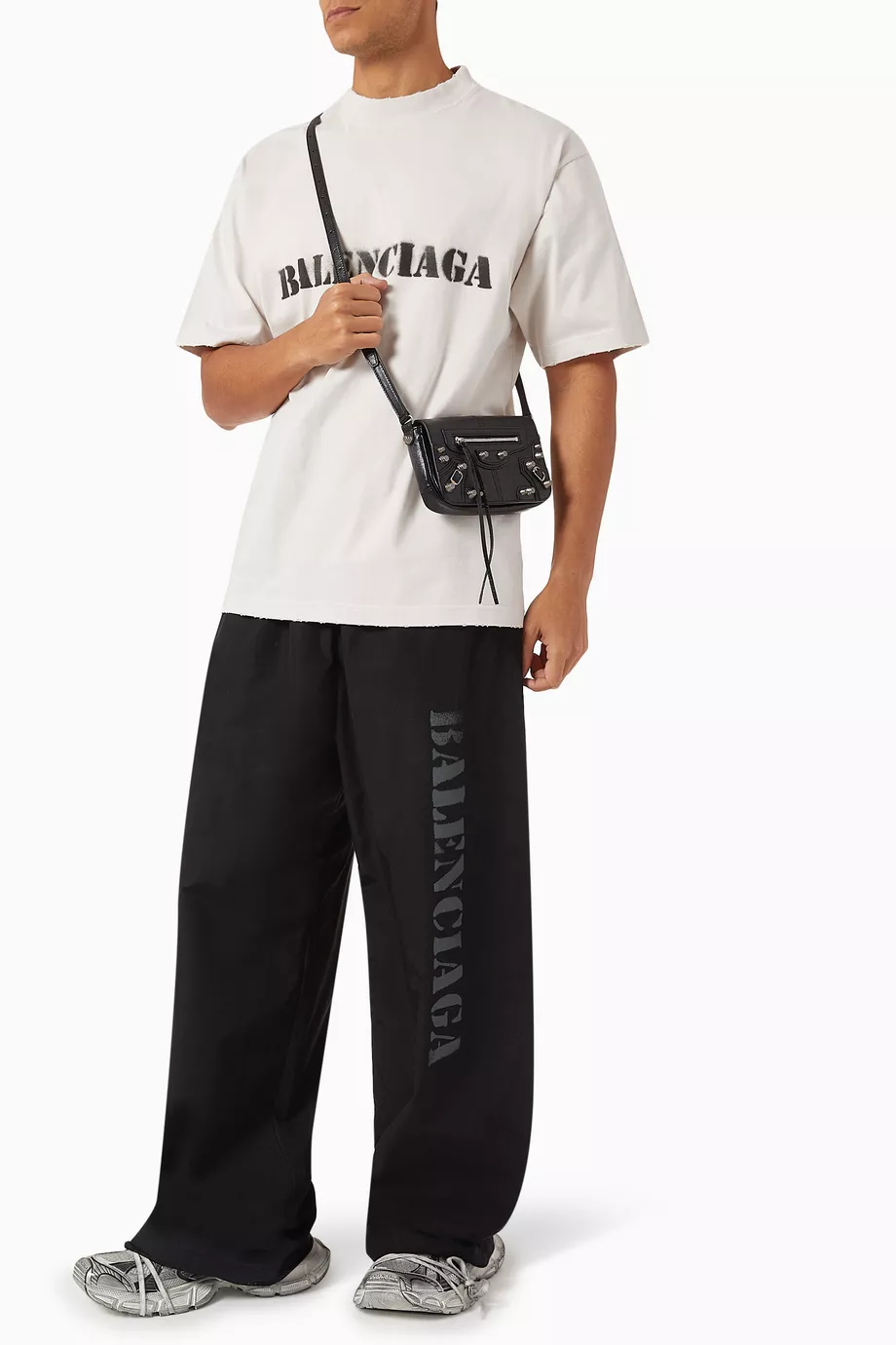 Balenciaga techno bag online
