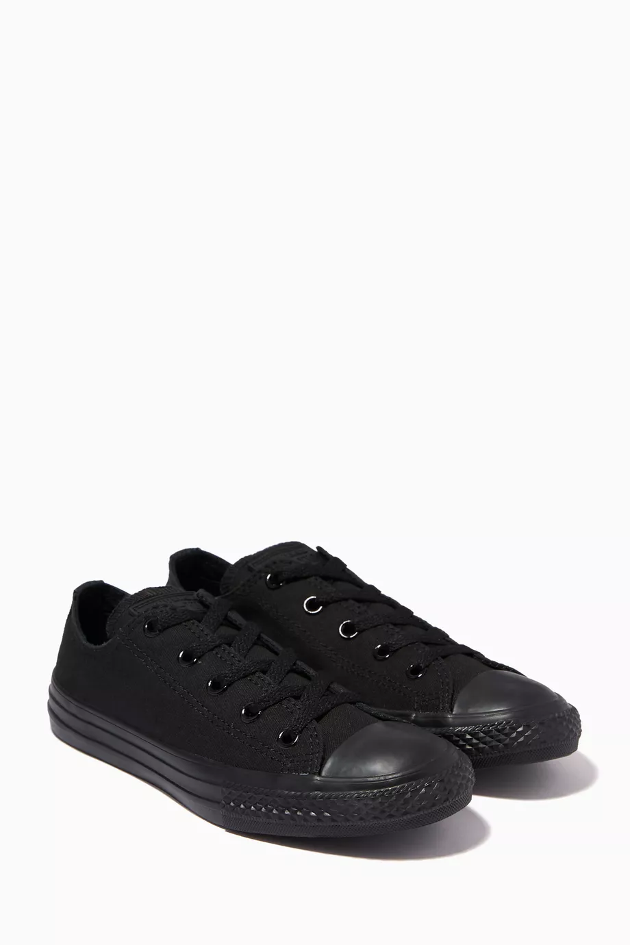 Chuck taylor all star ox canvas low top trainers hot sale