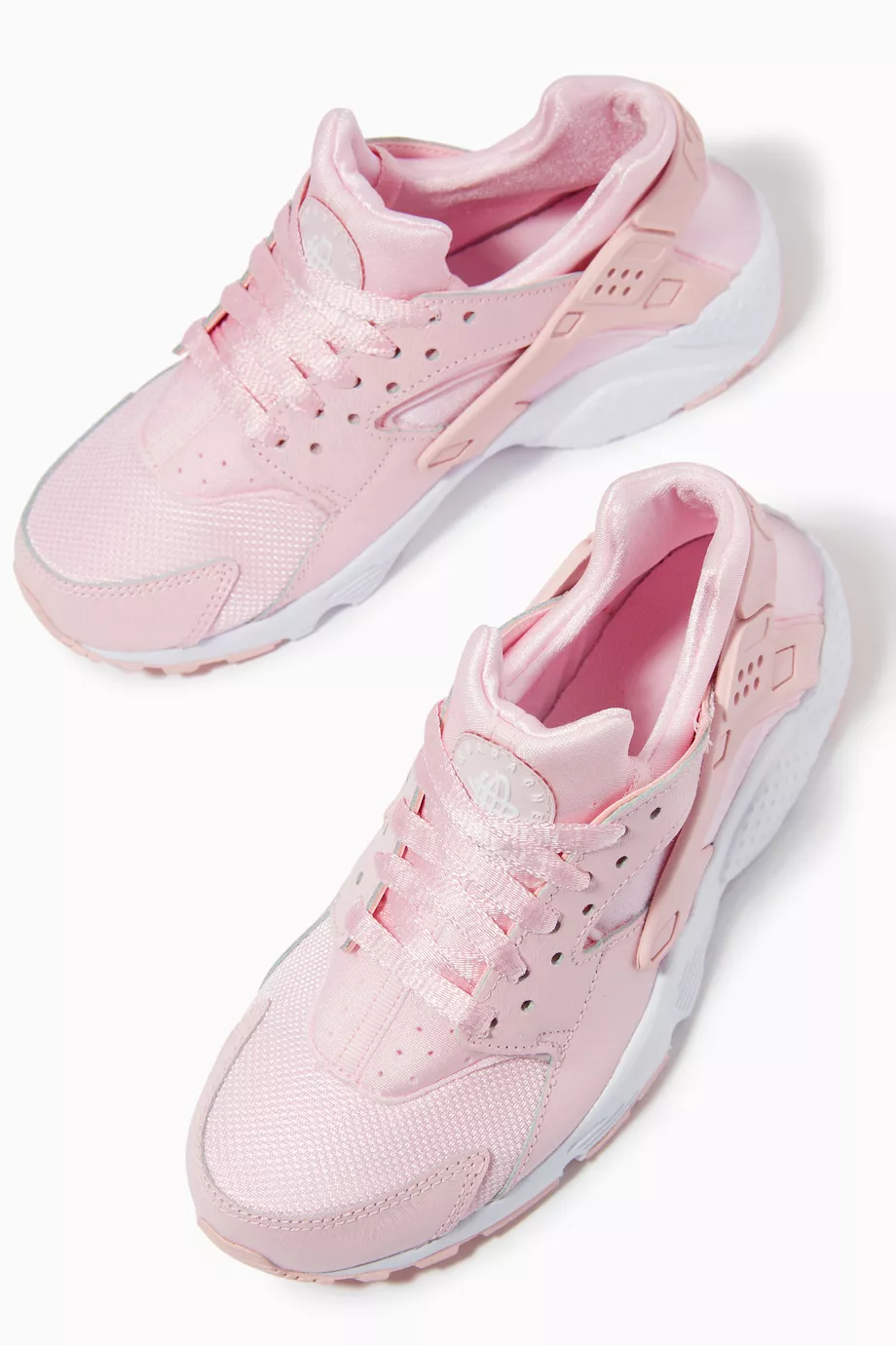 Buy Nike Pink Huarache Run SE Sneakers For Girls Online Ounass UAE