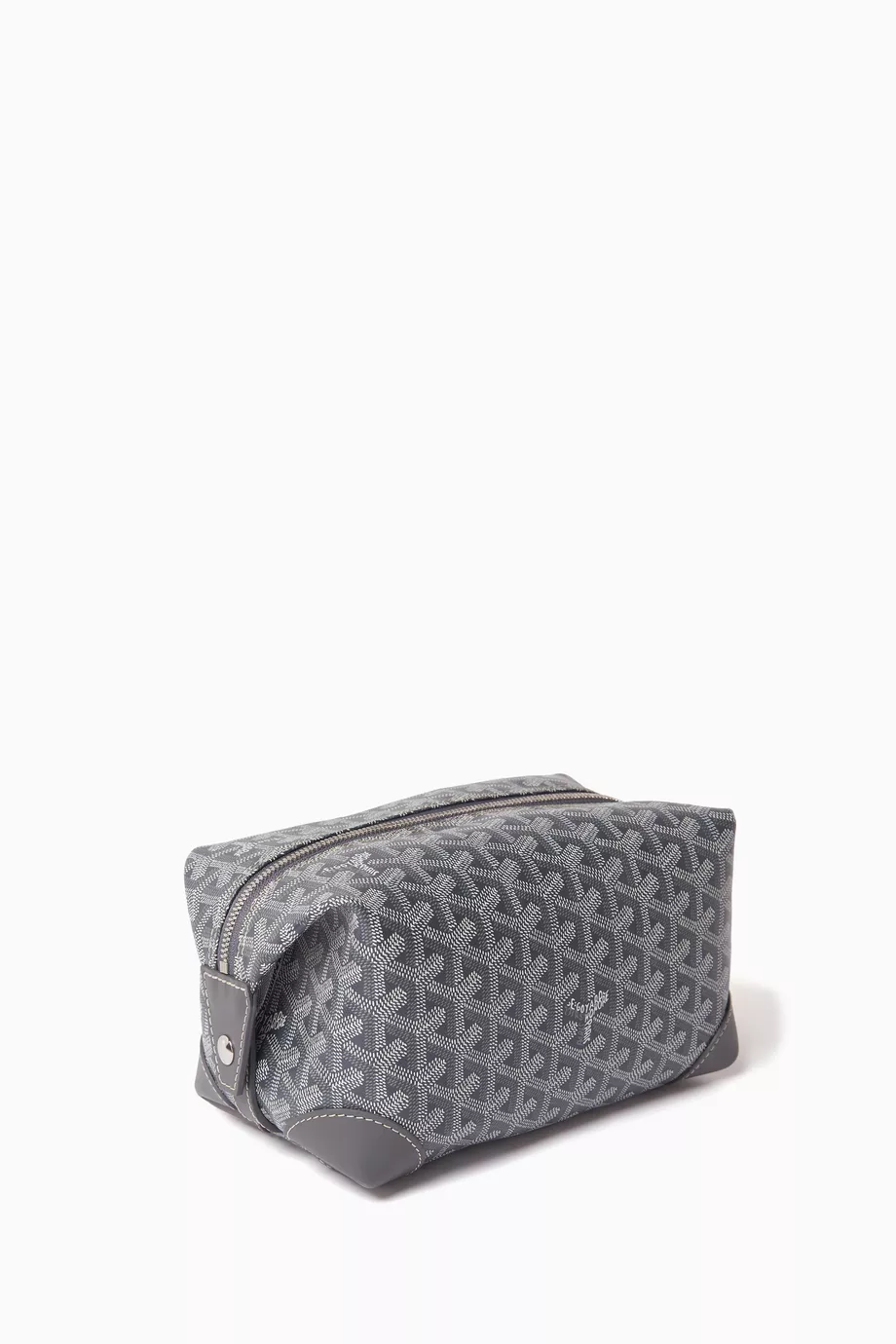 Goyard toiletry bag top