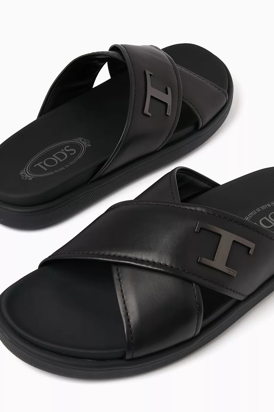 Buy Tod's Black Crossed Strap Sandals in Leather For Men Online