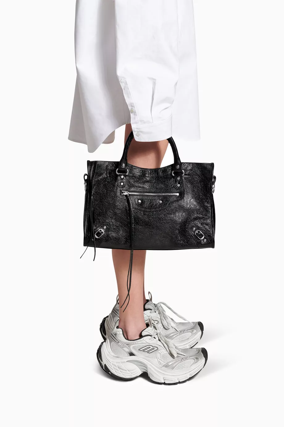 Buy Balenciaga Black Medium Le City Bag in Arena Lambskin For UNISEX Online Ounass UAE