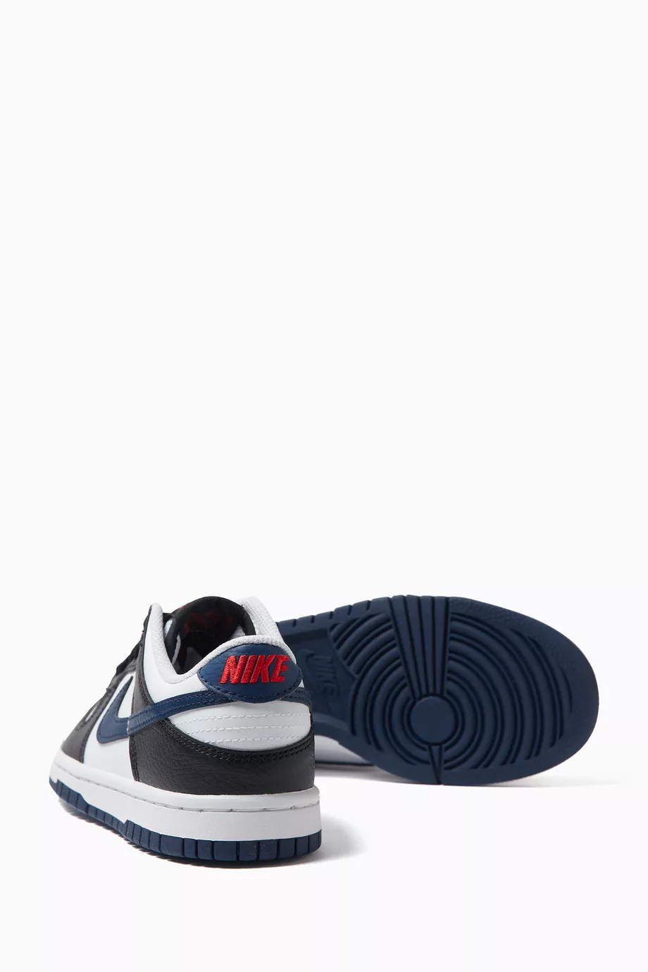 Grade school clearance sneakers online
