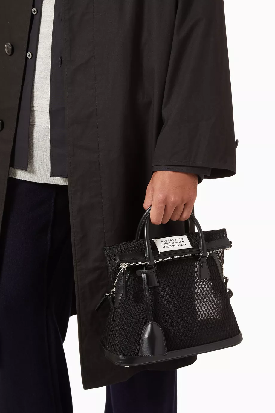 ★人気★【Maison Margiela】MESH SAC CLASSIQUE MINI HANDBAG Maison Margiela Mesh Sac Classique Mini Handbag in Black | Lyst