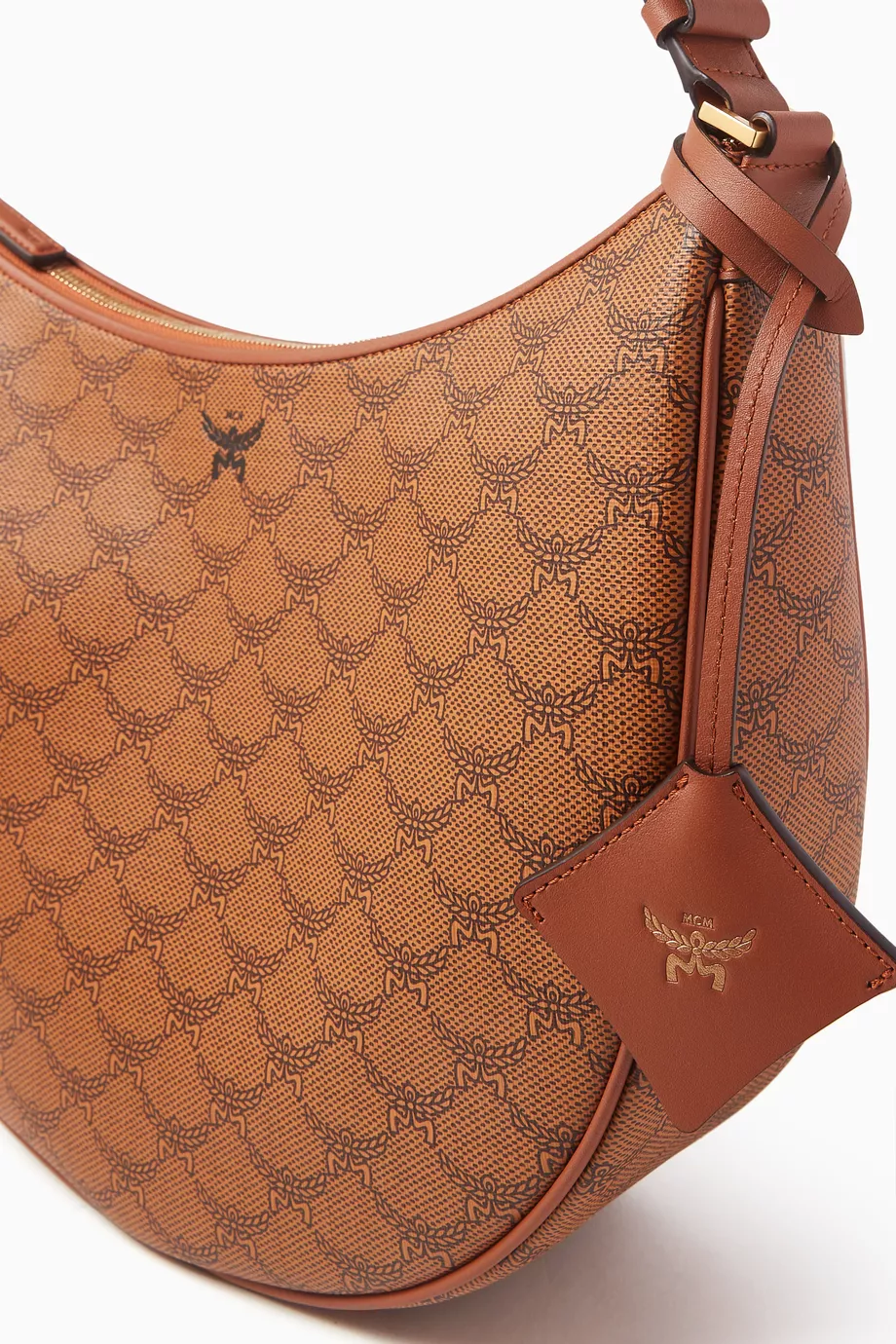 【MCM】Himmel Loretos Ascending Moon Hobo bag/全国送料込み Medium Himmel Ascending Moon Hobo in Lauretos Raffia